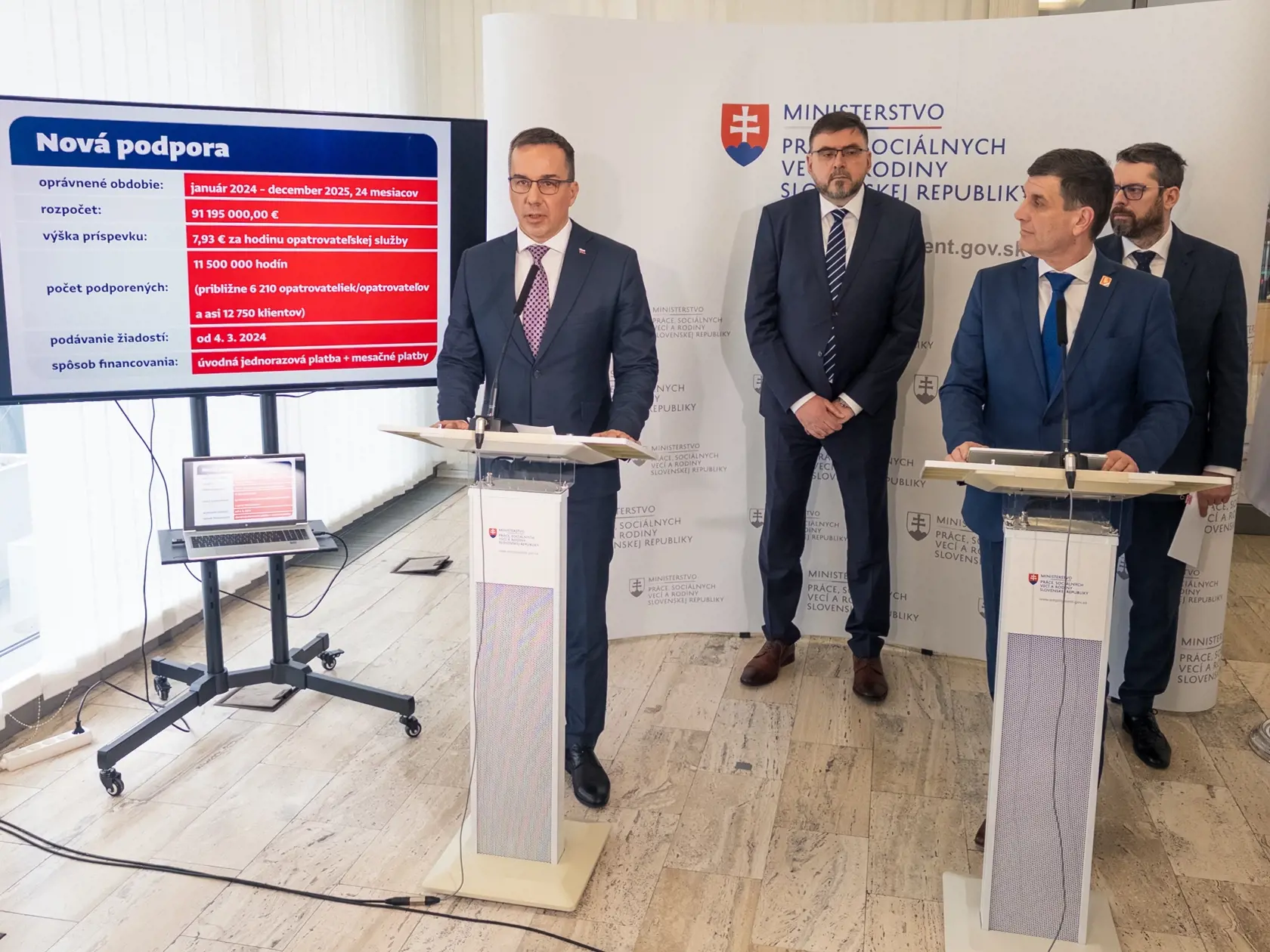 Erik Tomáš predstavuje novú formu pomoci.