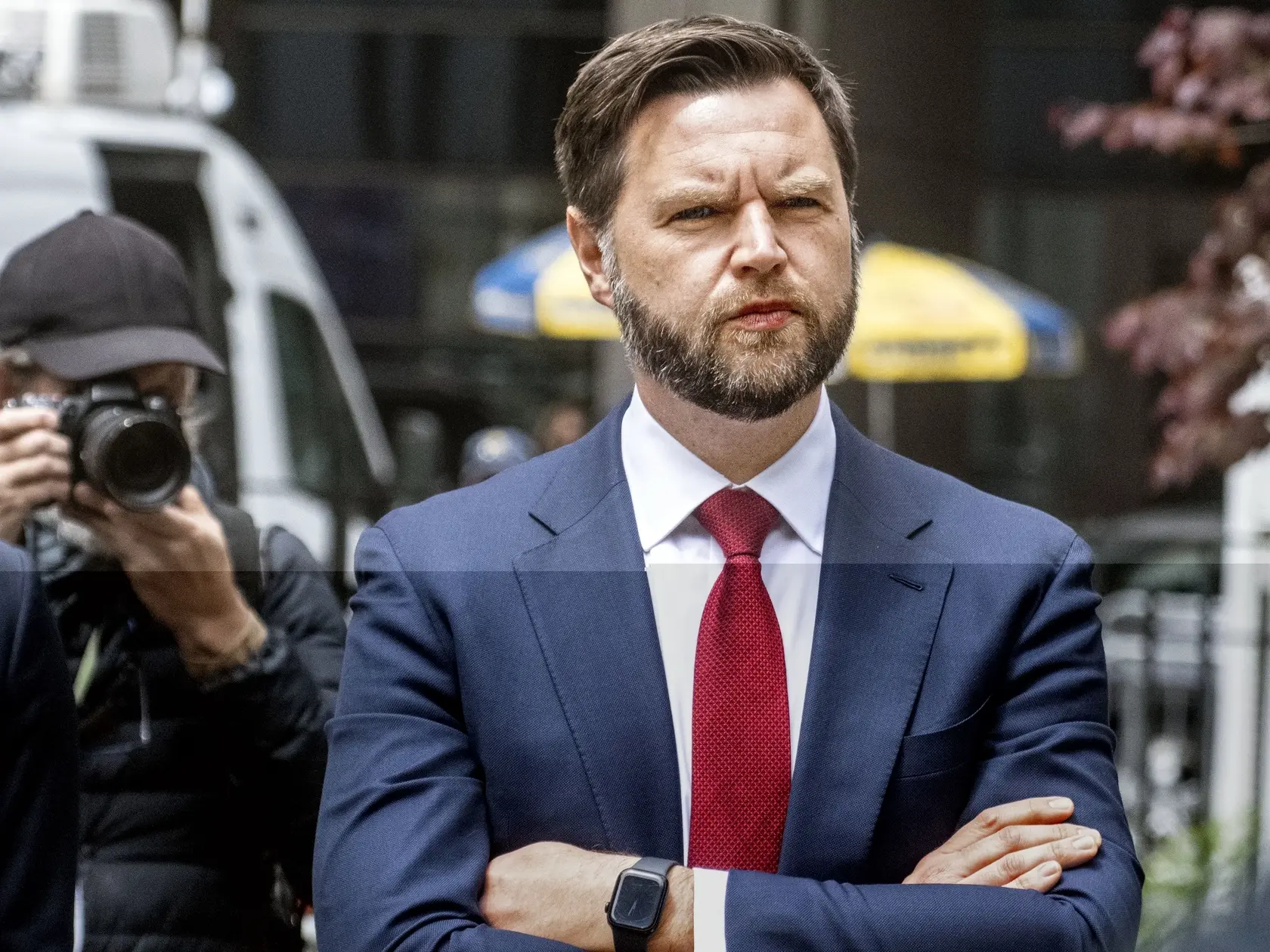 JD Vance so svojím starším bratrancom nekomunikuje.
