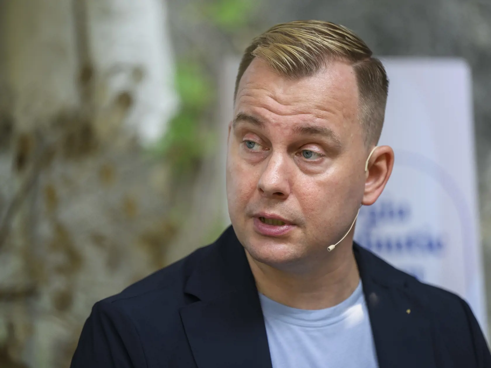 Na snímke prezident Slovenskej spoločnosti alergológie a klinickej imunológie Miloš Jeseňák počas tlačovej konferencie na tému Alergia na bodnutie hmyzom : prvá pomoc nestačí. V Bratislave 9. júla 2024. FOTO TASR - Jaroslav Novák