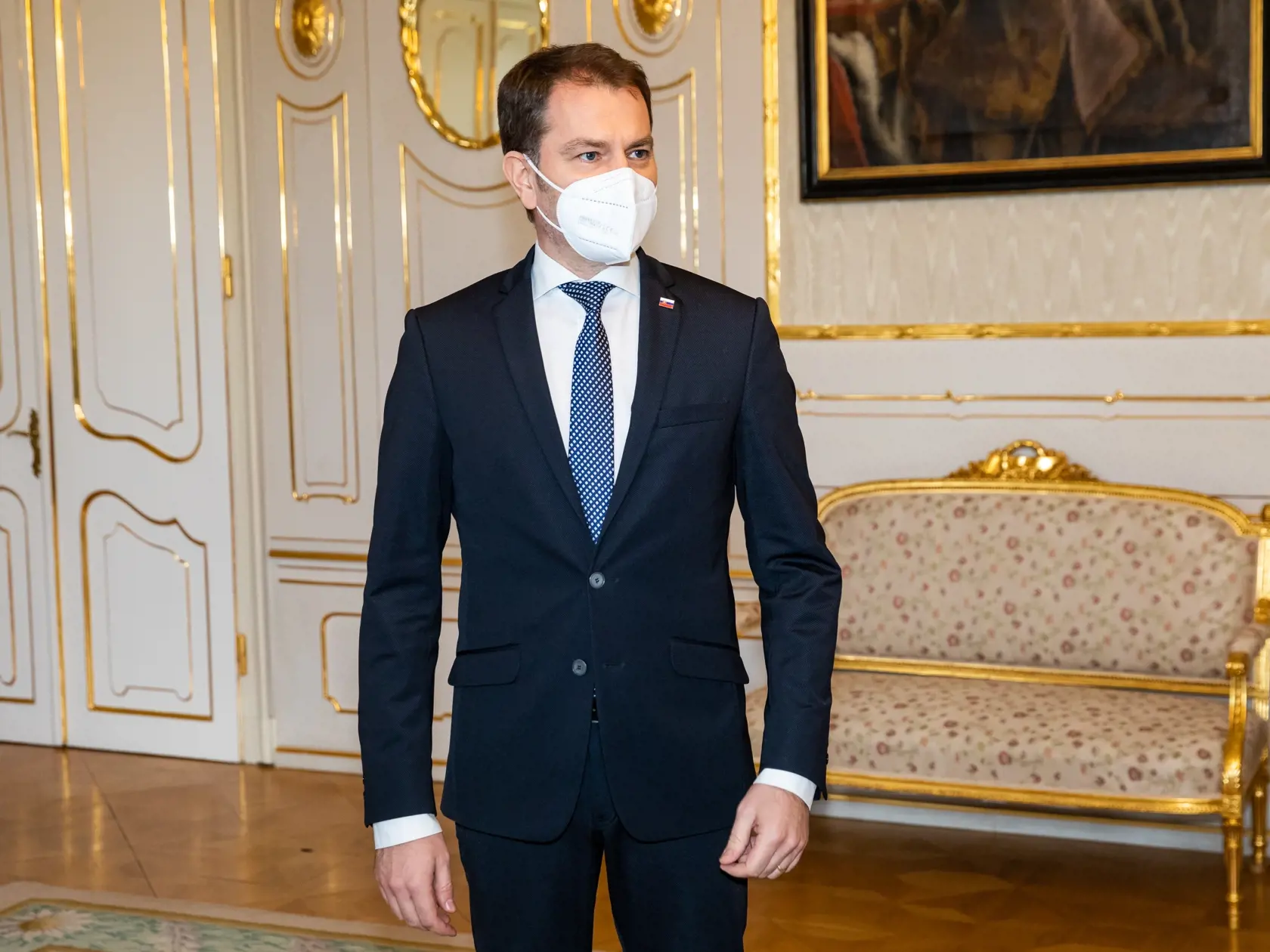 Príchod premiera Igora Matoviča do prezidentského paláca.