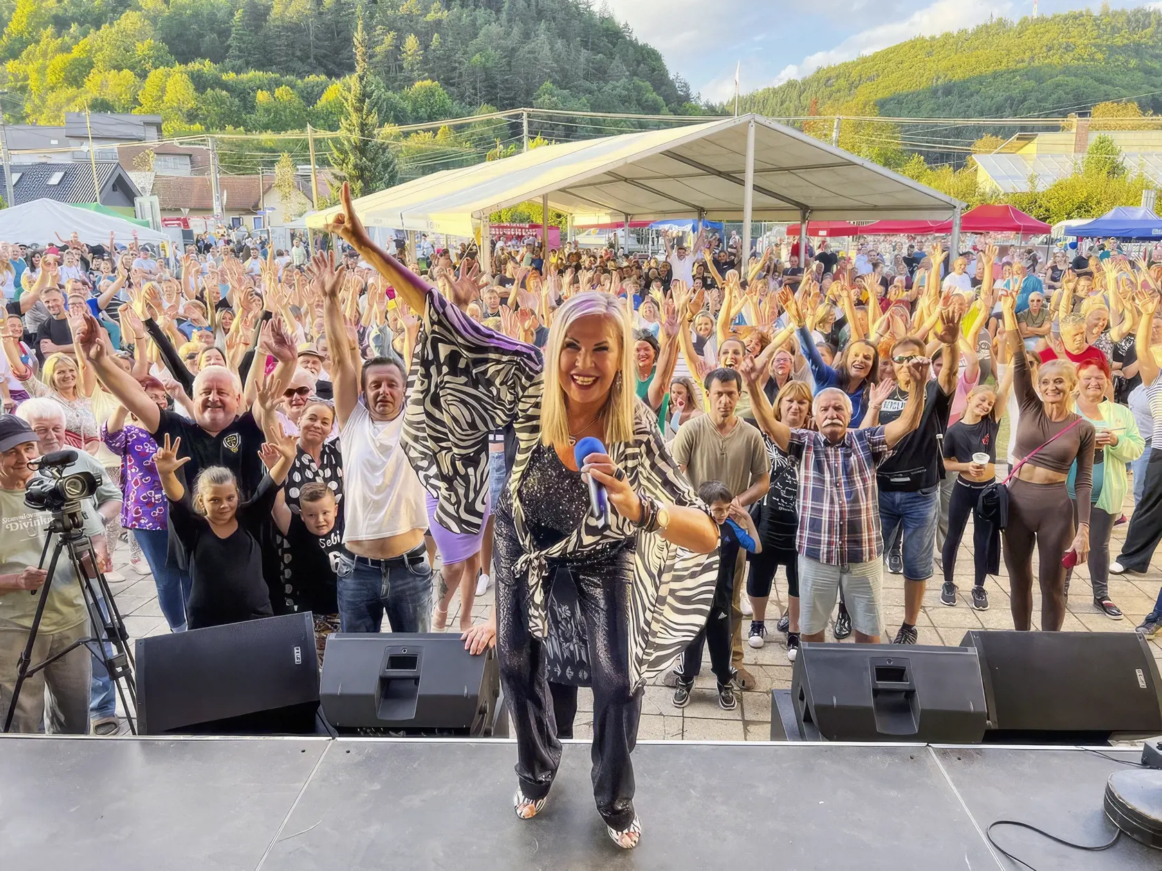 Chodiaca energia. Eva Máziková dokáže svojím temperamentom všetkých strhnúť.