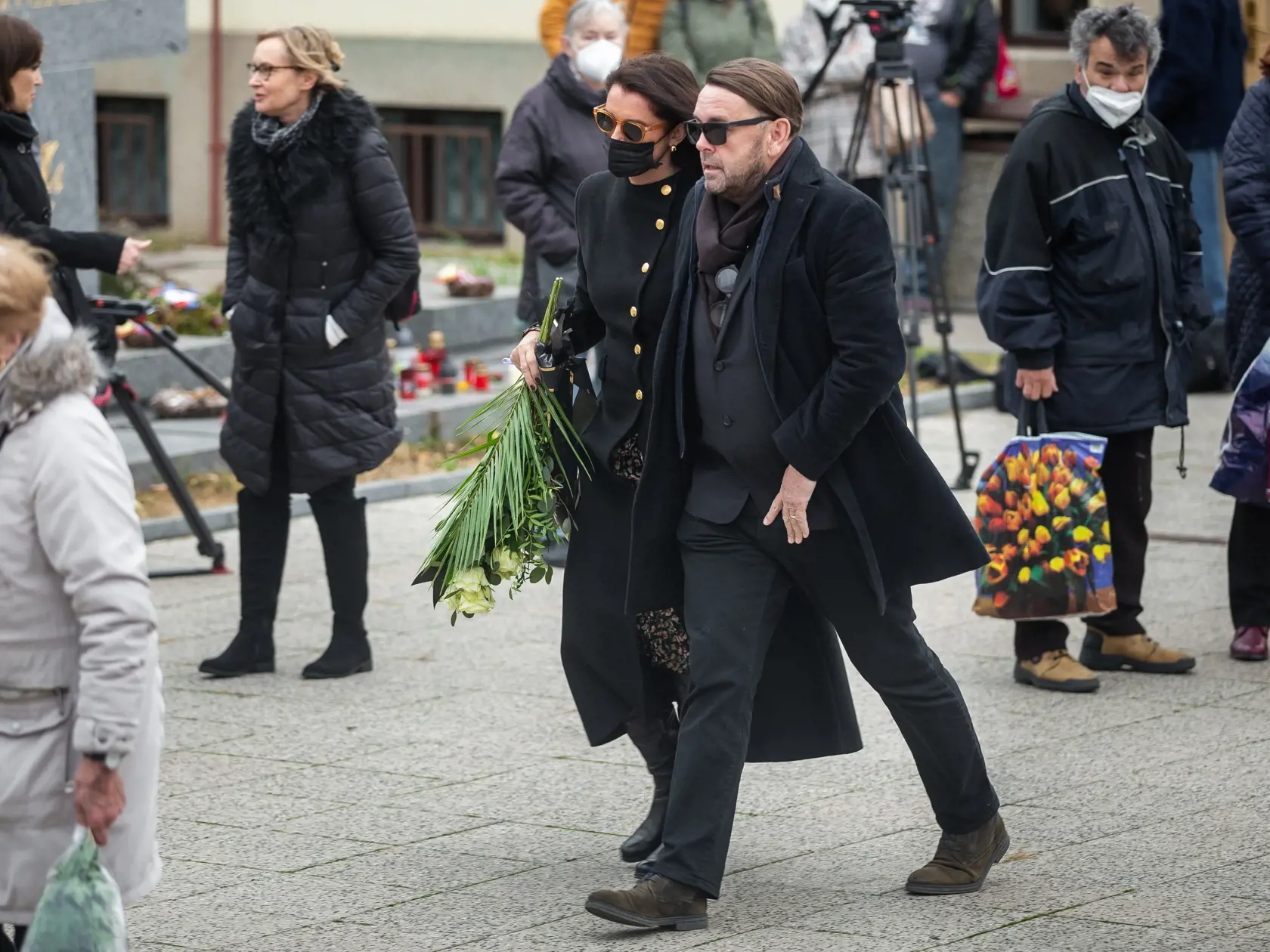Pohreb speváka Miroslava Žbirku v pražskom krematóriu Strašnice.