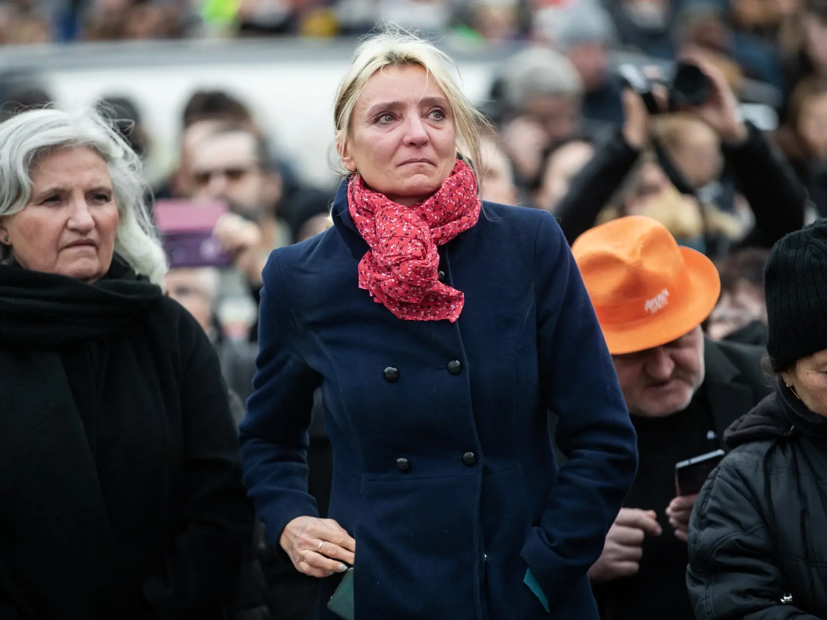 Pohreb speváka Miroslava Žbirku v pražskom krematóriu Strašnice.