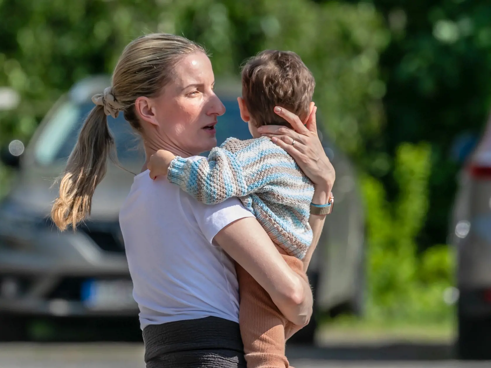 Adela so synom Maxom.