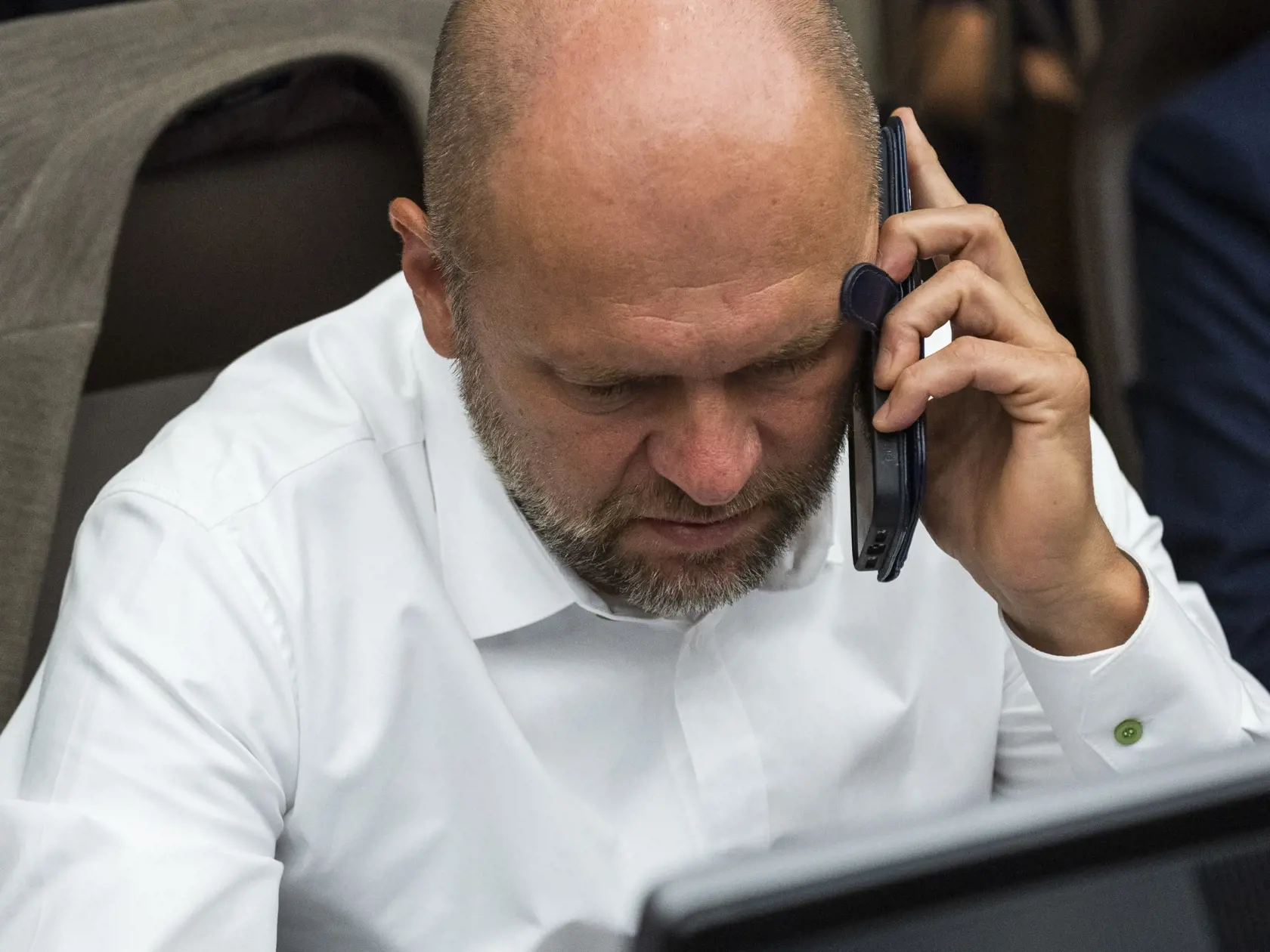 Na snímke minister hospodárstva SR v demisii a prvý podpredseda vlády pre ekonomiku SR Richard Sulík (SaS) počas 100. rokovania vlády SR o aktuálnej situácii v energetike v Bratislave 2. septembra 2022.
