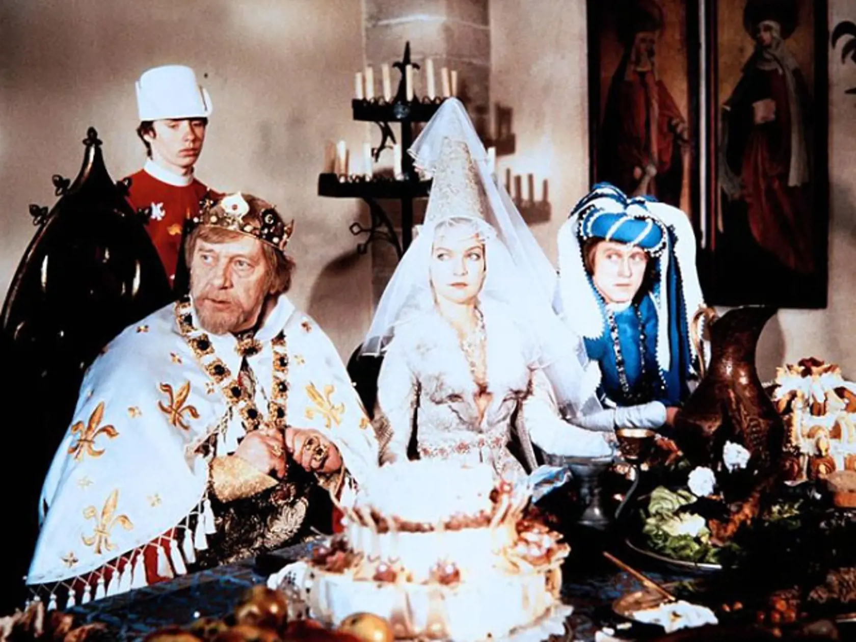 Karol Machata, Dietlinde Turban a Ľubomír Paulovič (vpravo) v rozprávke Soľ nad zlato.