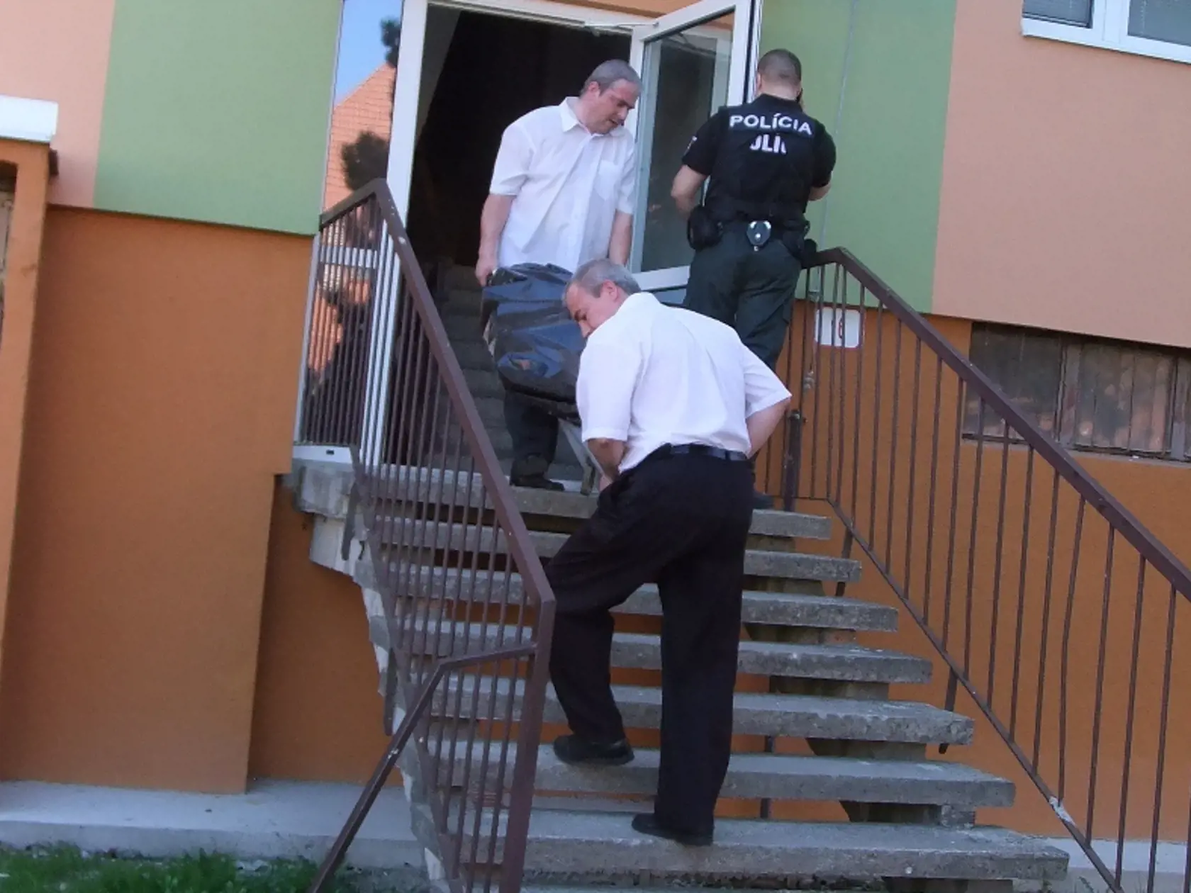 Príčinu smrti často určí až pitva.