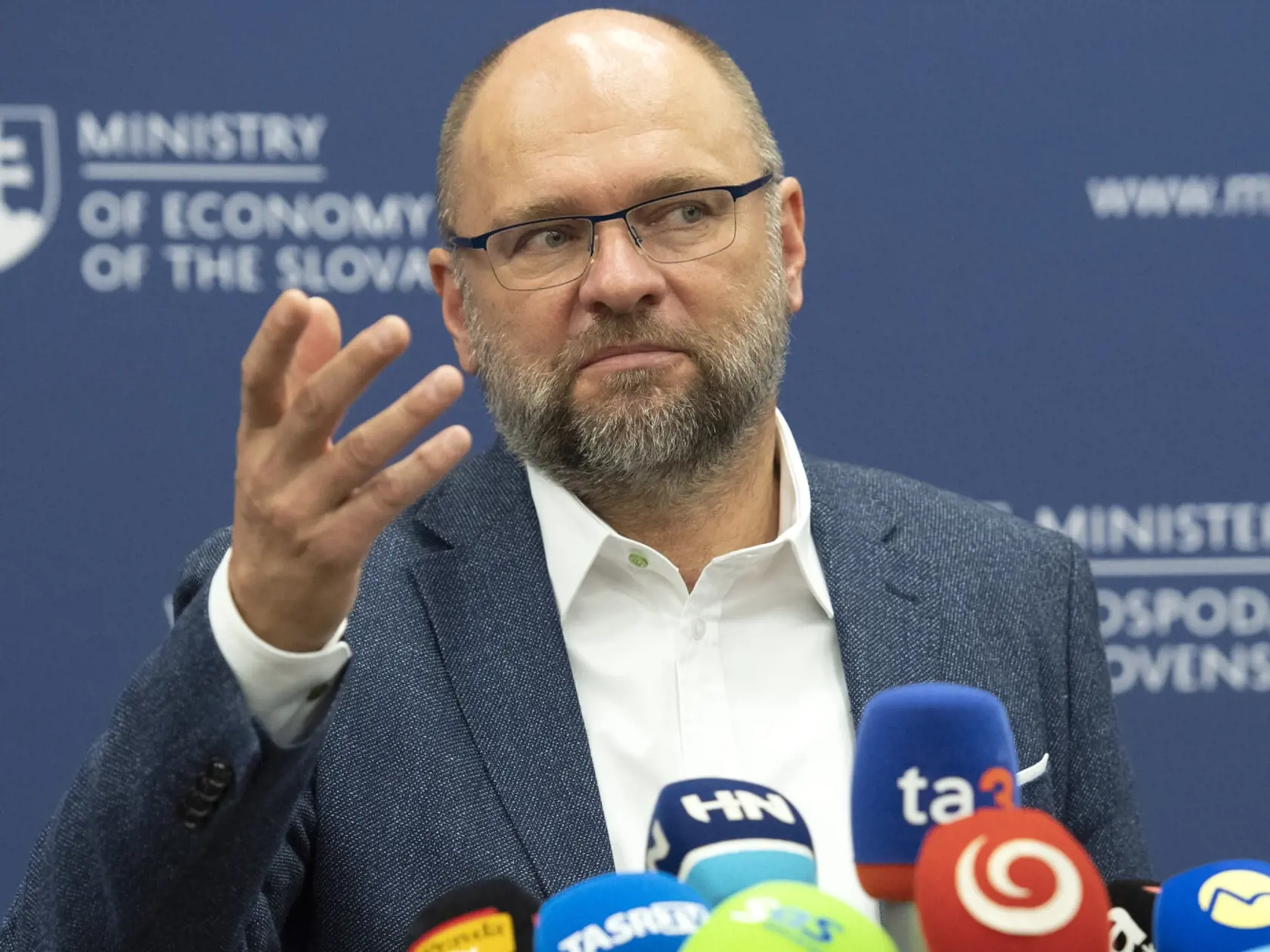 minister hospodárstva SR Richard Sulík (SaS) počas tlačovej konferencie k preprave ropy ropovodom Družba v Bratislave v stredu 10. augusta 2022. FOTO TASR - Pavel Neubauer