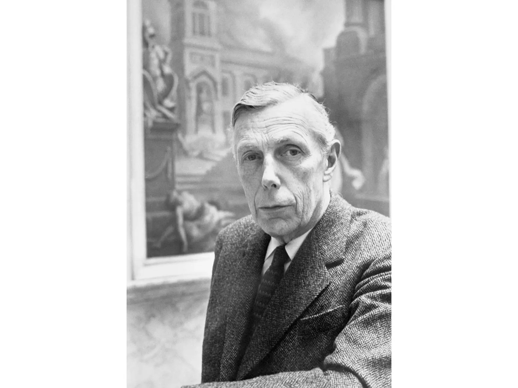 Na archívnej snímke z 15. novembra 1979 kráľovský historik umenia Anthony Blunt. Kráľovná Alžbeta II. nepoznala podrobnosti o dvojitom živote svojho dlhoročného poradcu Anthonyho Blunta, ktorý bol sovietskym špiónom. Vyplýva to z dokumentov spravodajskej služby MI5, ktoré v utorok 14. januára 2025 zverejnil britský Národný archív.