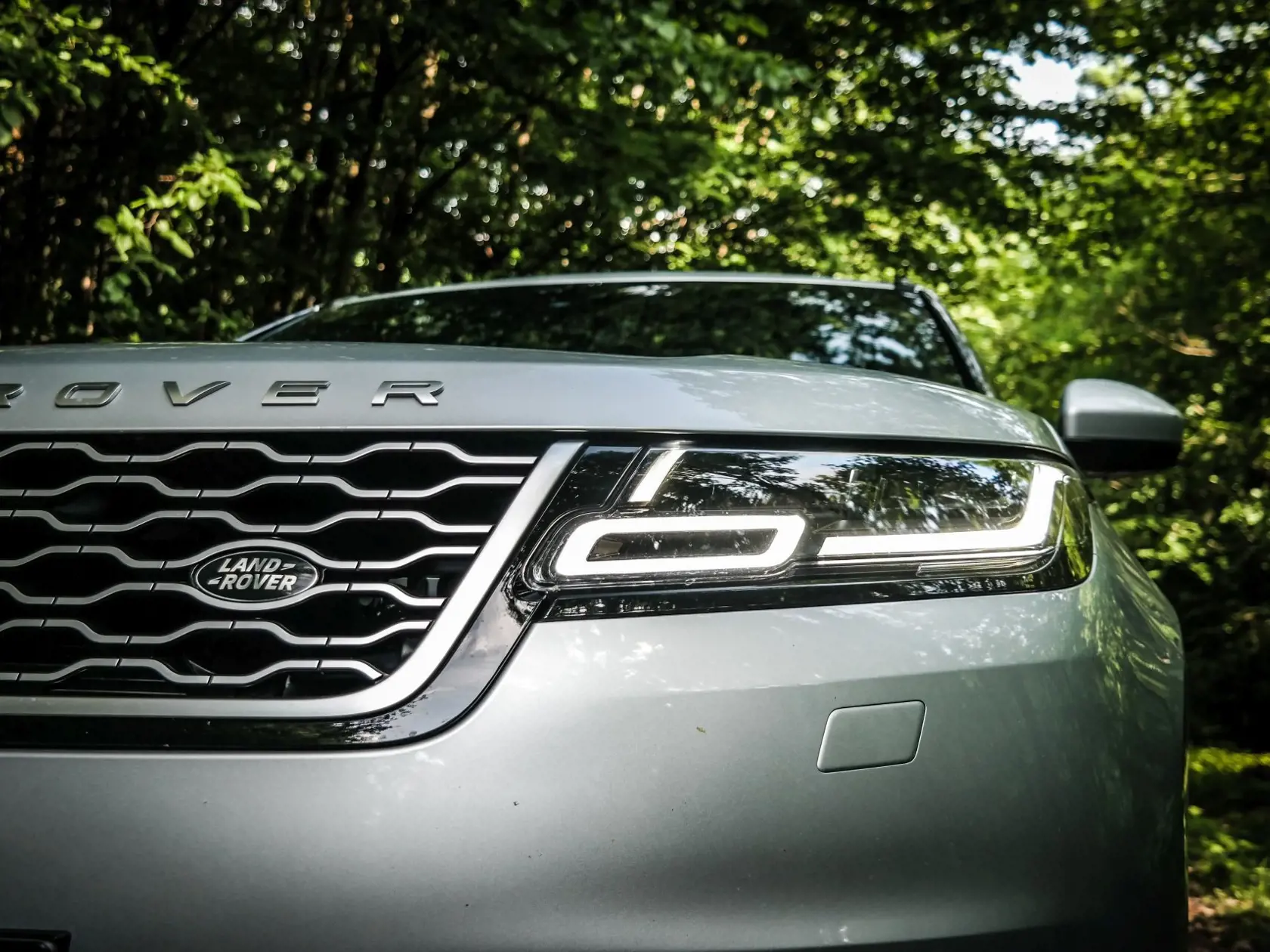 Land Rover Range Rover Velar SE D240 8AT