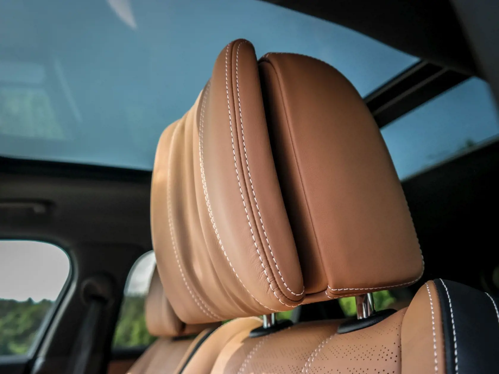 Land Rover Range Rover Velar SE D240 8AT