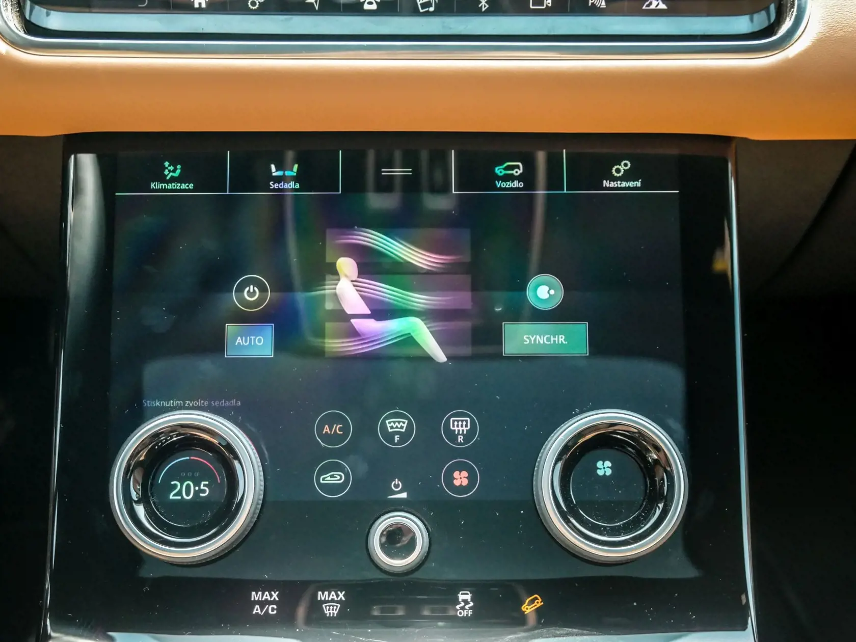 Land Rover Range Rover Velar SE D240 8AT