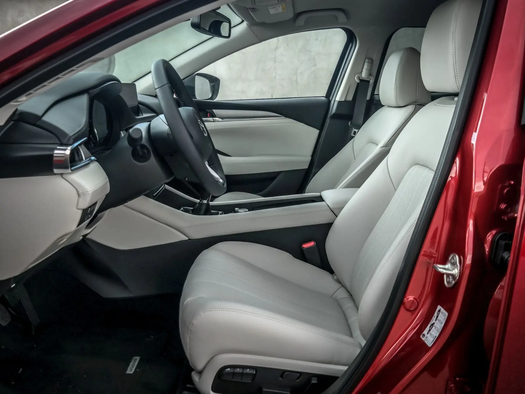 Mazda6 2.0 Skyactiv-G Wagon Revolution TOP