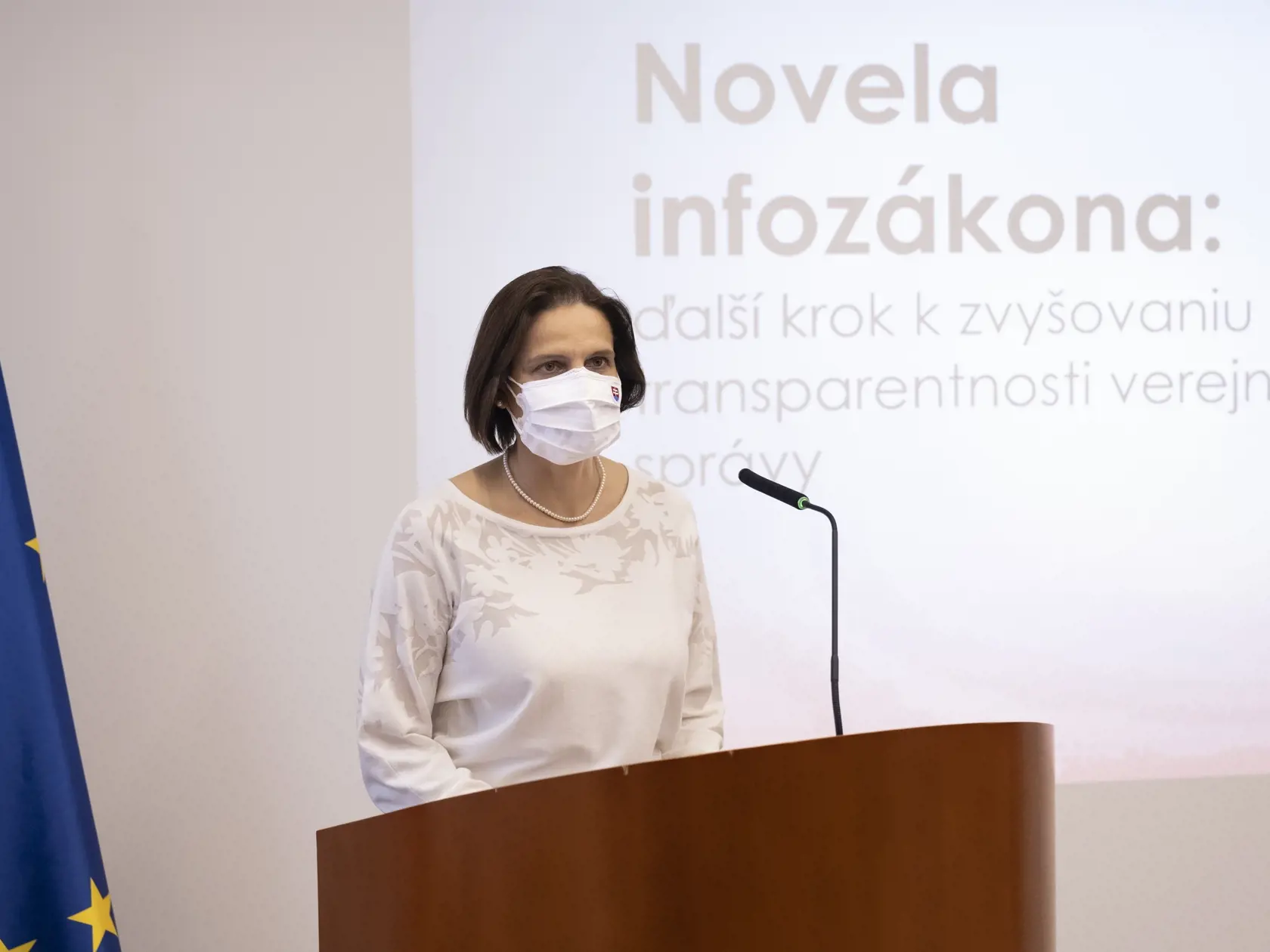 Na snímke ministerka spravodlivosti SR Mária Kolíková počas tlačovej konferencie k Novele zákona o slobodnom prístupe k informáciám 29. novembra 2021 v Bratislave. FOTO TASR - Pavel Neubauer




