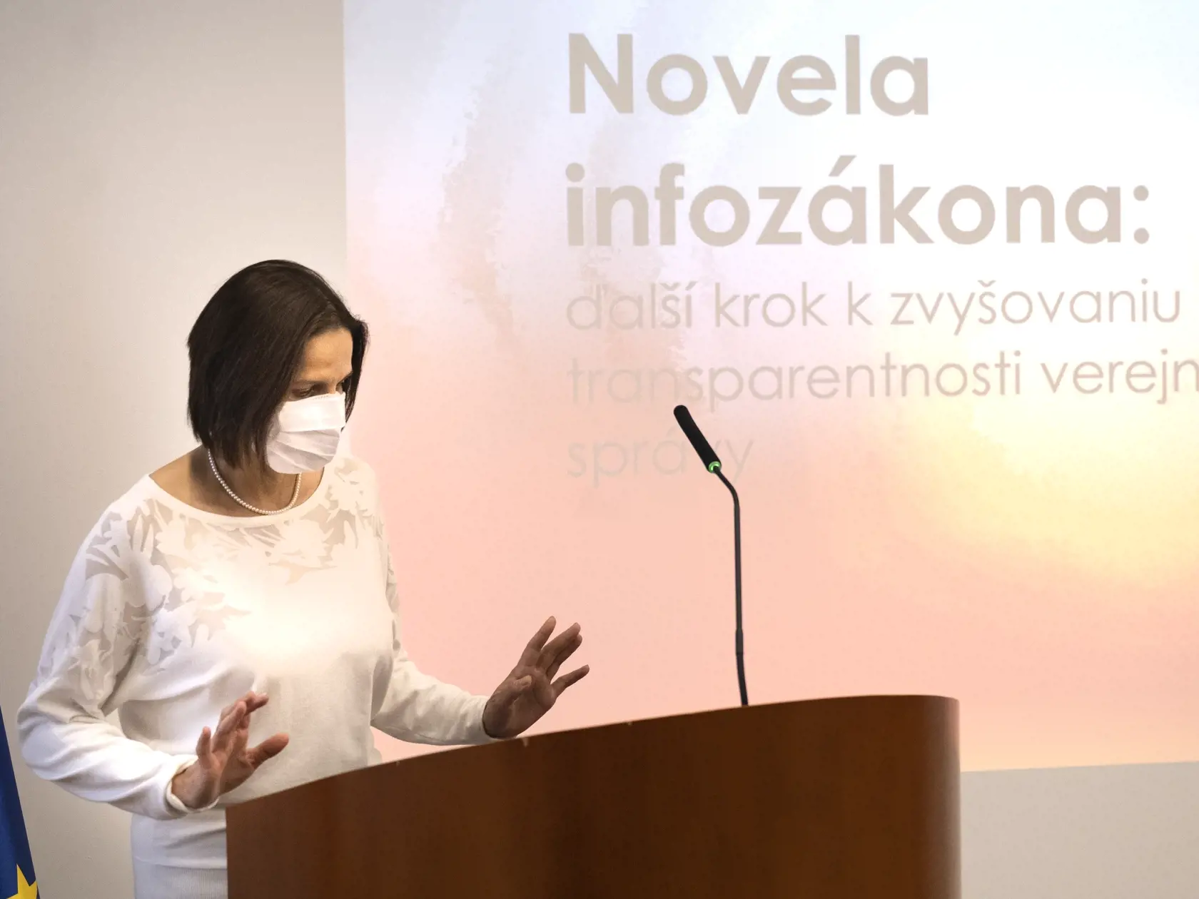 Na snímke ministerka spravodlivosti SR Mária Kolíková počas tlačovej konferencie k Novele zákona o slobodnom prístupe k informáciám 29. novembra 2021 v Bratislave. FOTO TASR - Pavel Neubauer




