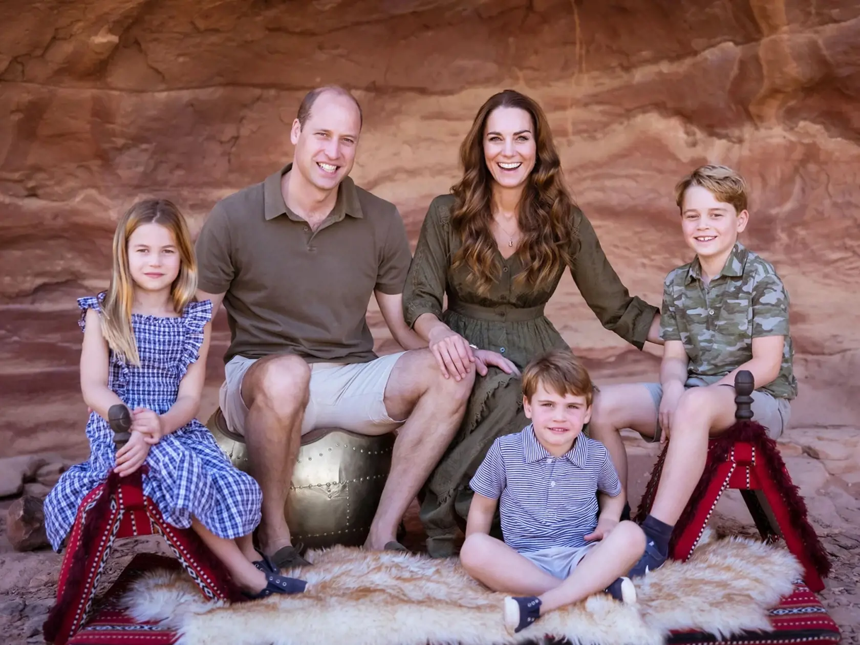 Charlotte, rodičia Will a Kate a princovia Louis a George.