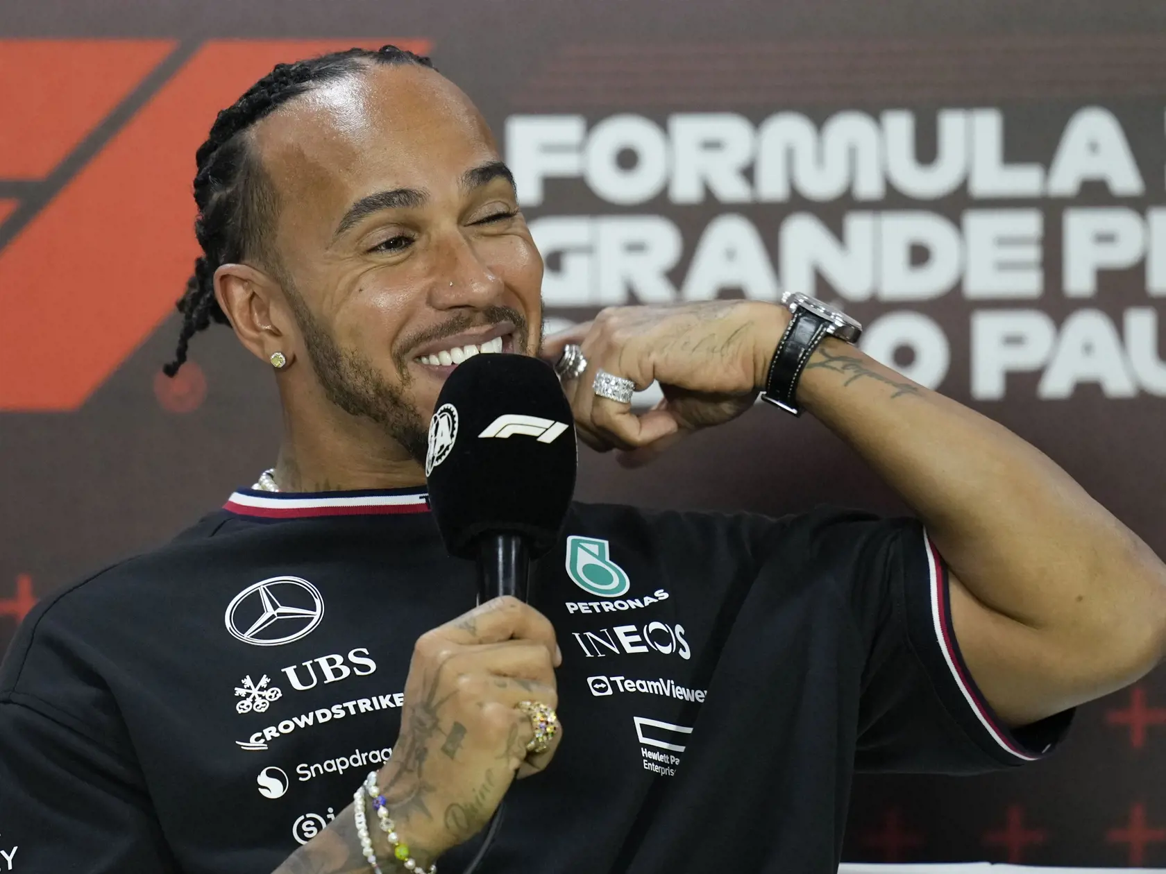 Lewis Hamilton vyhrá podľa Baby Vangy F1.