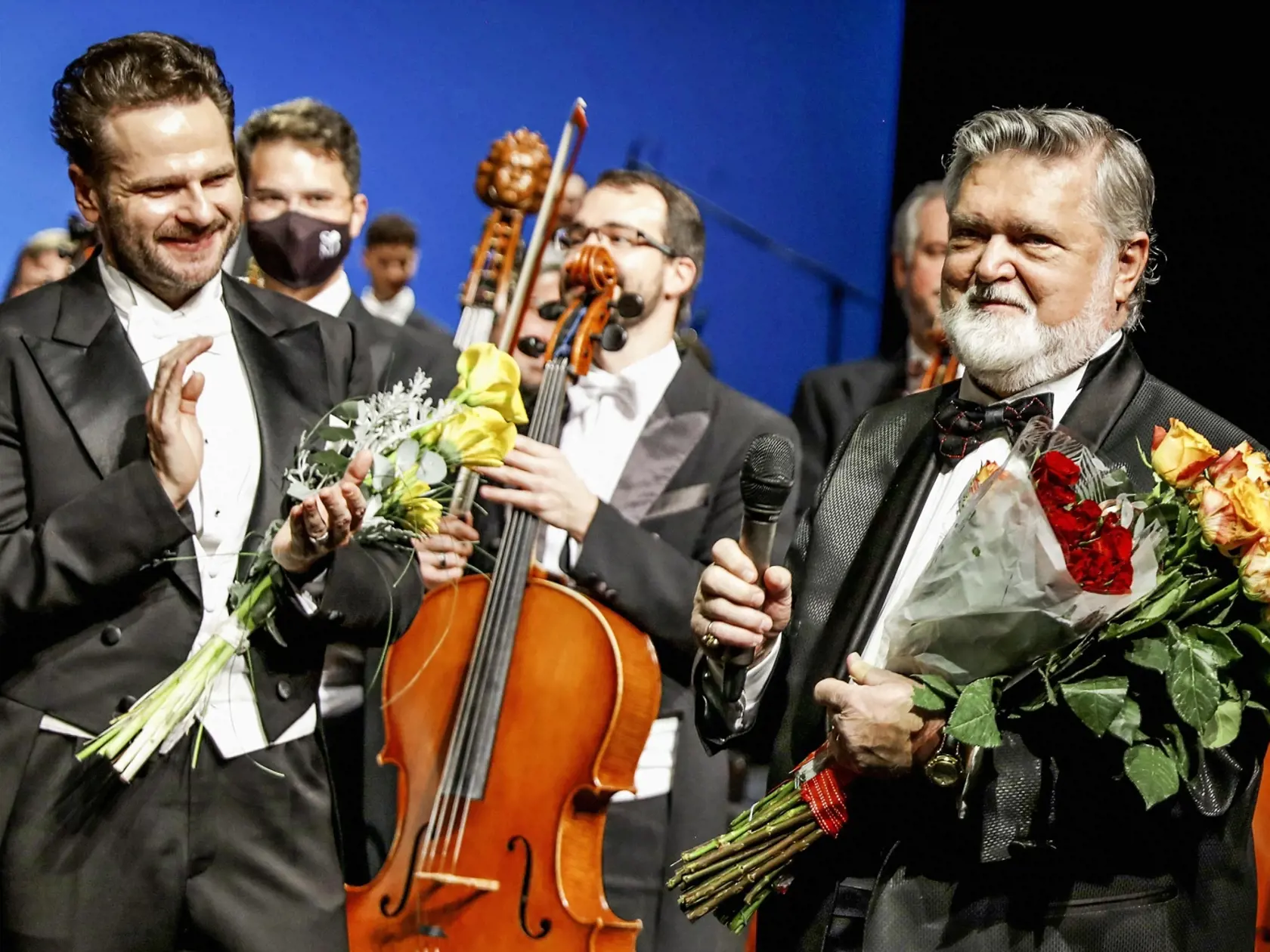 DOJATÝ Jubilant Peter Dvorský vystúpil na javisko s veľkou vďačnosťou.