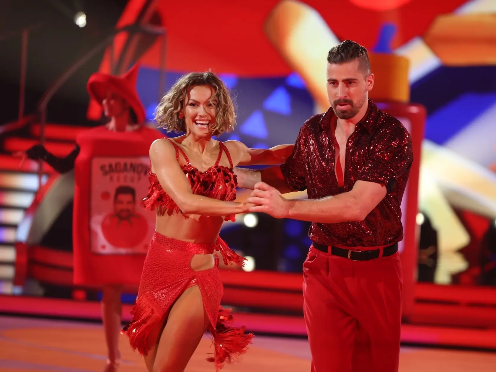 Siedme kolo Let's Dance. Na snímke Peter Sagan a Dominika Rošková.