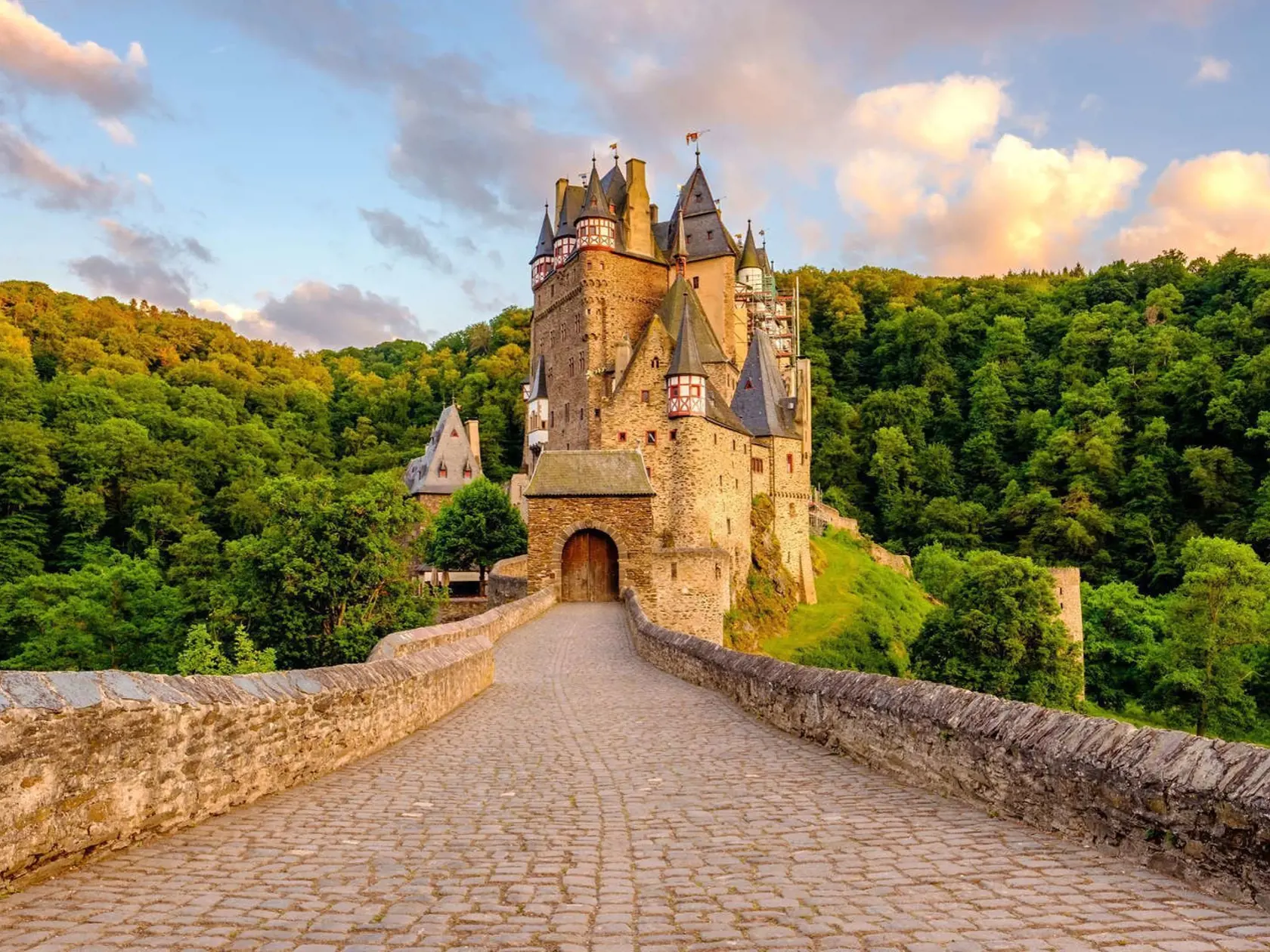 Hrad Eltz, Nemecko.