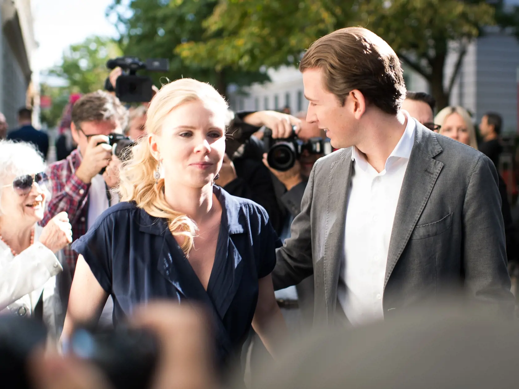 Rakúske voľby 2019: Sebastian Kurz (35) a jeho priateľka Susanne Thier (35).