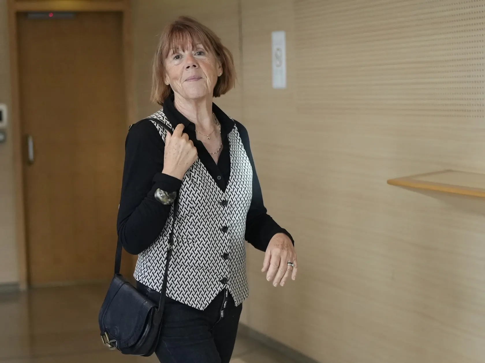 Gisele Pelicotová sa stala obeťou približne 200 opakovaných znásilnení.
