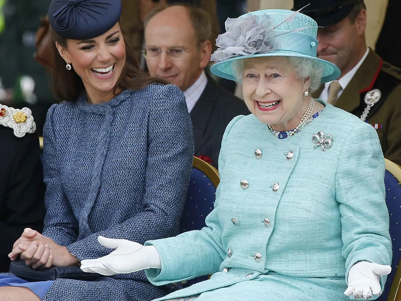 Kate zdedí veľkú časť šperkov panovníčky.