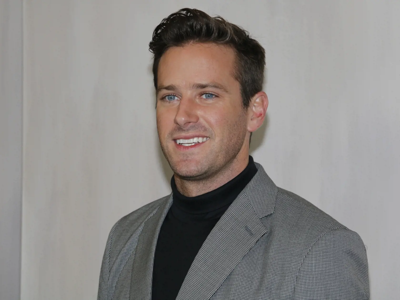 Armie,Hammer,At,The,Hammer,Museum,Gala,In,The,Garden