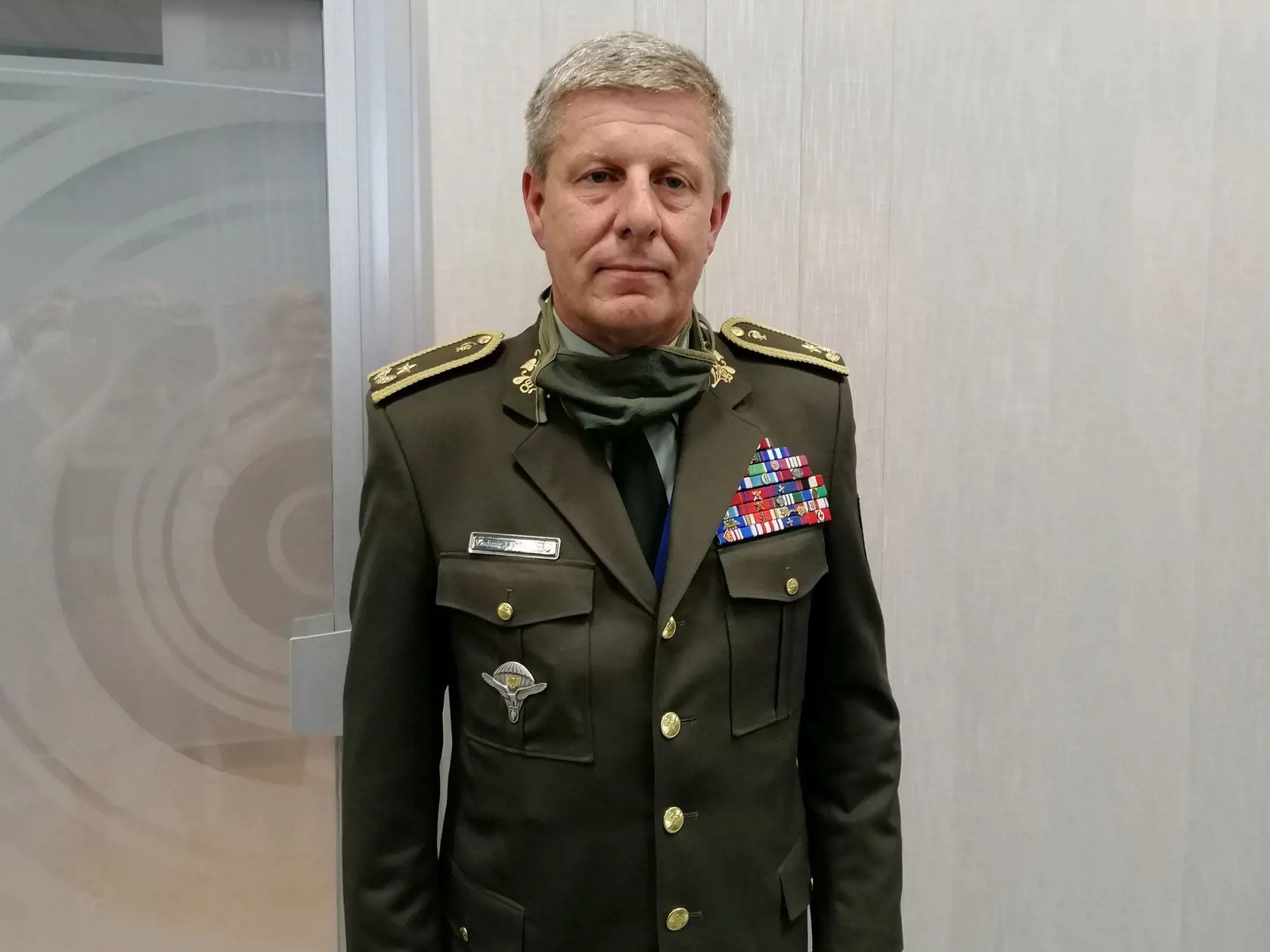 OSVEDČIL SA POČAS PANDÉMIE Vladimír Lengvarský vymenovaný do pozície nového šéfa nemocnice 
 má plnú dôveru ministra obrany.