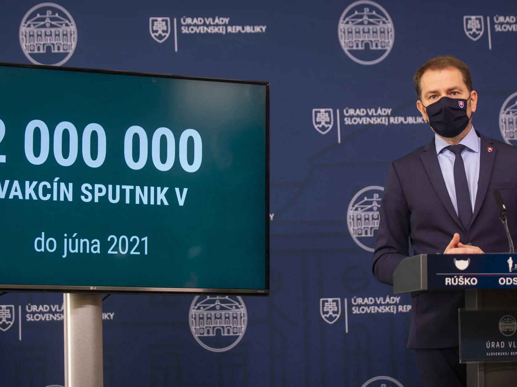 Na snímke predseda vlády SR Igor Matovič (OĽaNO) počas tlačovej konferencie k nákupu vakcíny Sputnik V 2. marca 2021 v Bratislave. FOTO TASR - Jakub Kotian