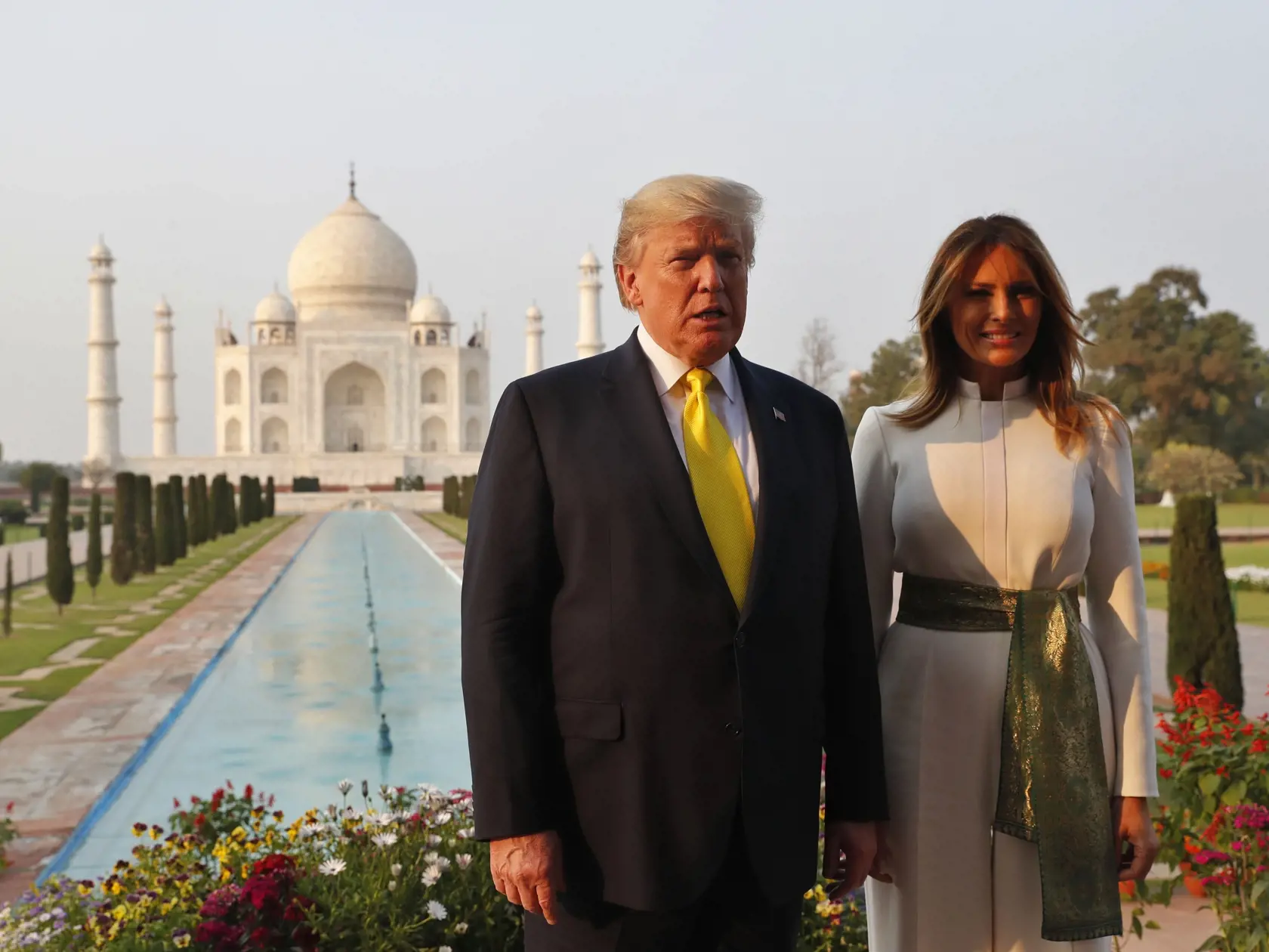 Trumpovcov privítali v Indii ako hviezdy, či členov kráľovskej rodiny, zatiaľ čo, v indickej metropole vypukli násilné demonštrácie proti spornému zákonu o občianstve.