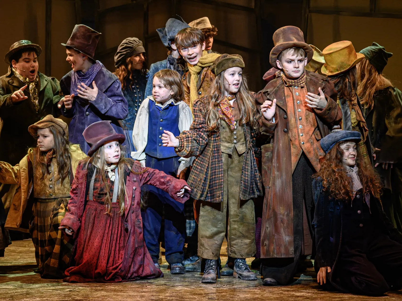 Slávny román Charlesa Dickensa - Oliver Twist ožil na javisku divadla Nová scéna v Bratislave.