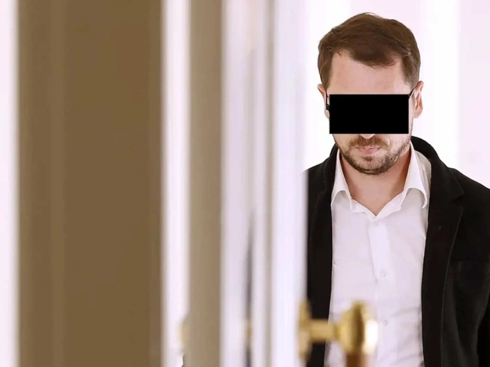 Profesionálny český fotograf Filip S. mal znásilňovať ženy počas dohodnutého fotenia.