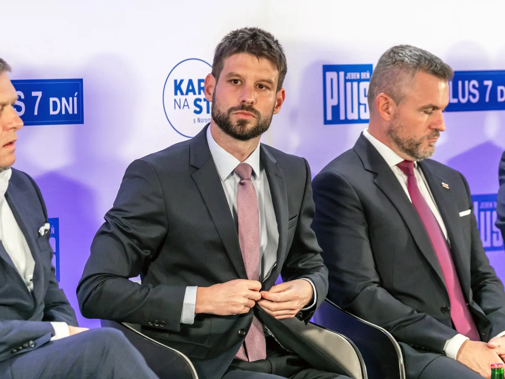 Fico, Šimečka a Pellegrini sa stretli zoči-voči prvý raz.