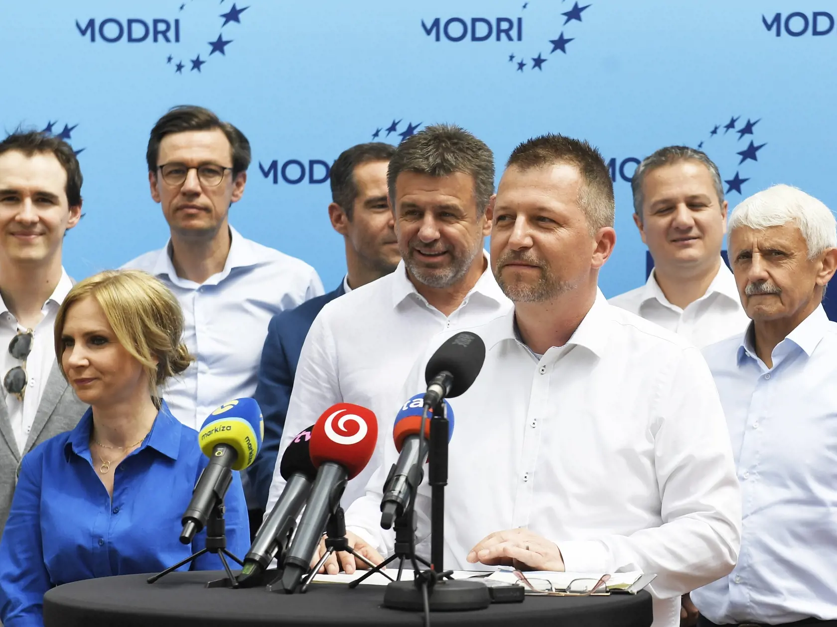 Koalícia Modrých a Mostu, zatiaľ, voličov neoslovila.