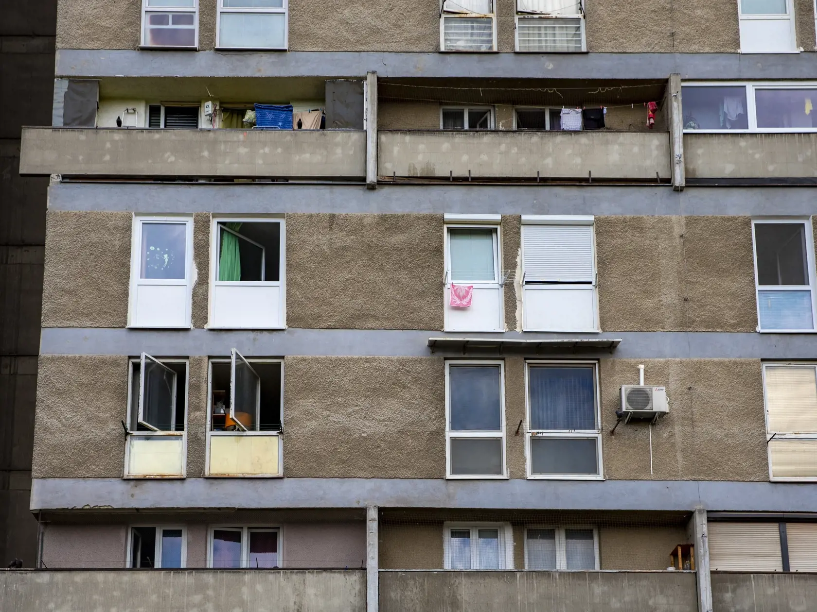 Bytovy dom v bratislavskej Vrakuni “Pentagon”. 