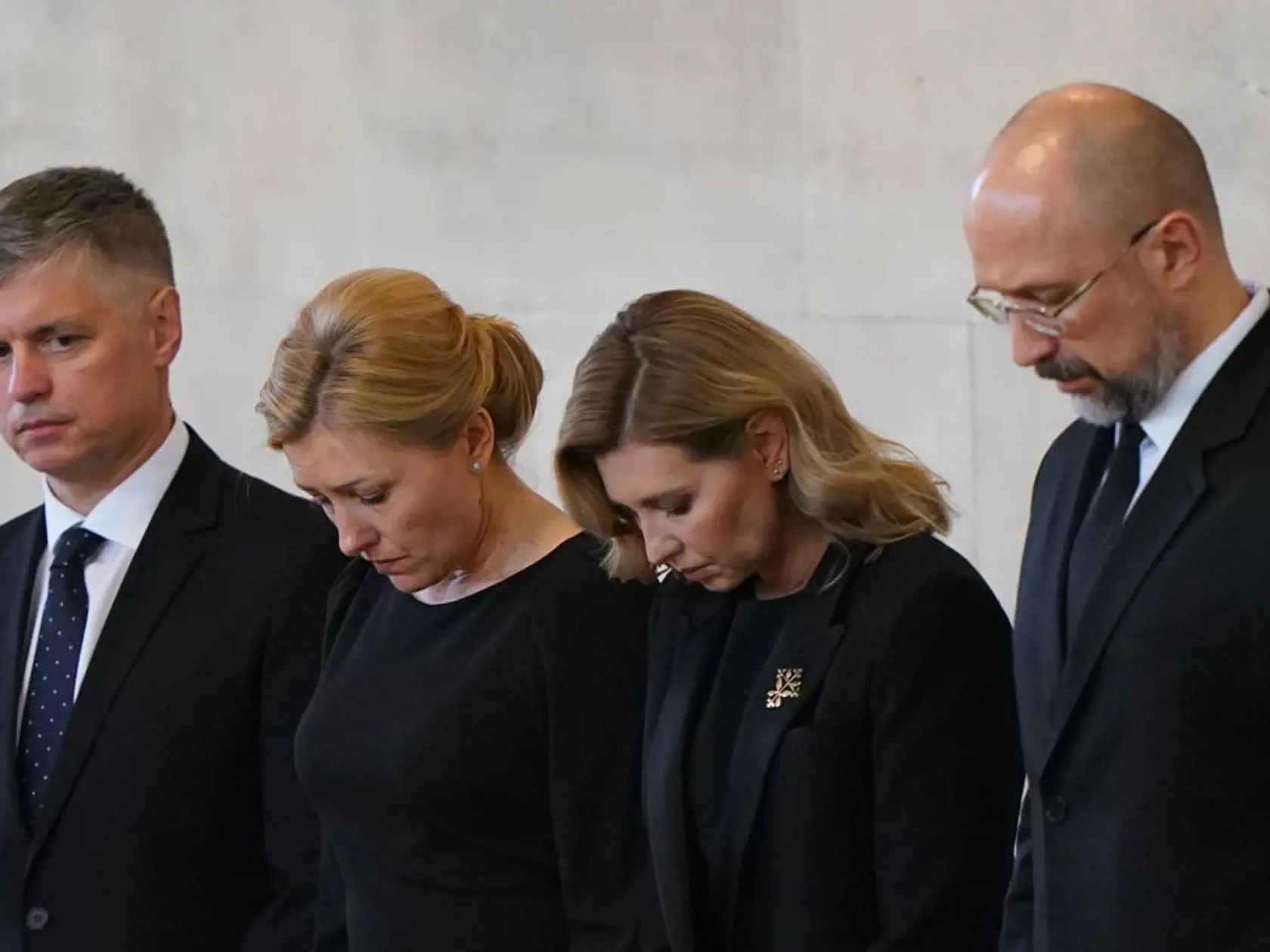 Na pohreb kráľovnej Alžbety II. v Londýne prišli politickí lídri, monarchovia aj zástupcovia diplomatických delegácií z celého sveta. Na fotke prvá dáma Ukrajiny Olena Zelenská.