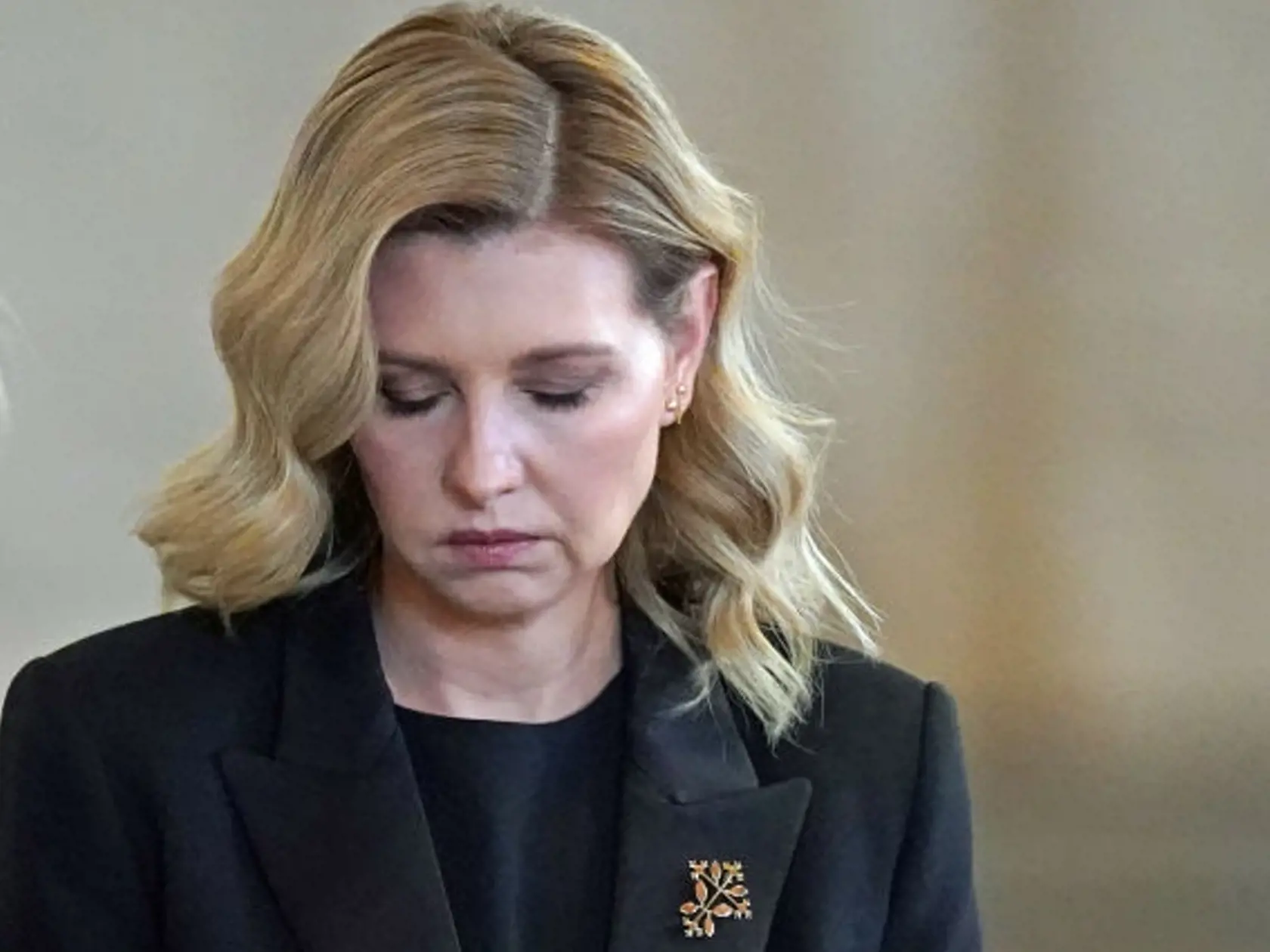 Na pohreb kráľovnej Alžbety II. v Londýne prišli politickí lídri, monarchovia aj zástupcovia diplomatických delegácií z celého sveta. Na snímke manželka ukrajinského prezidenta Zelenského Olena.
