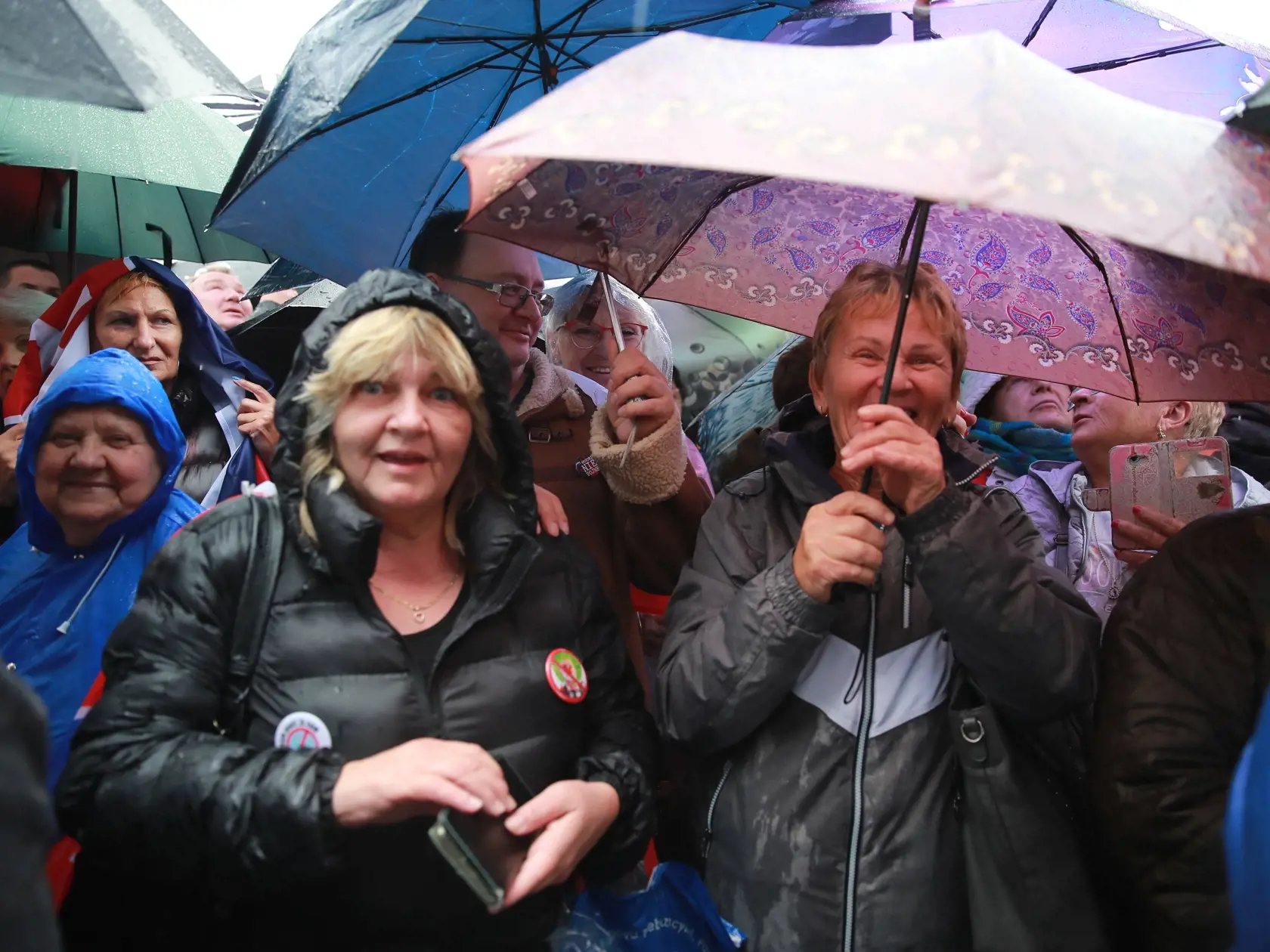 Protivládny protest s názvom Máme toho dosť! pred Prezidentským palácom v Bratislave.