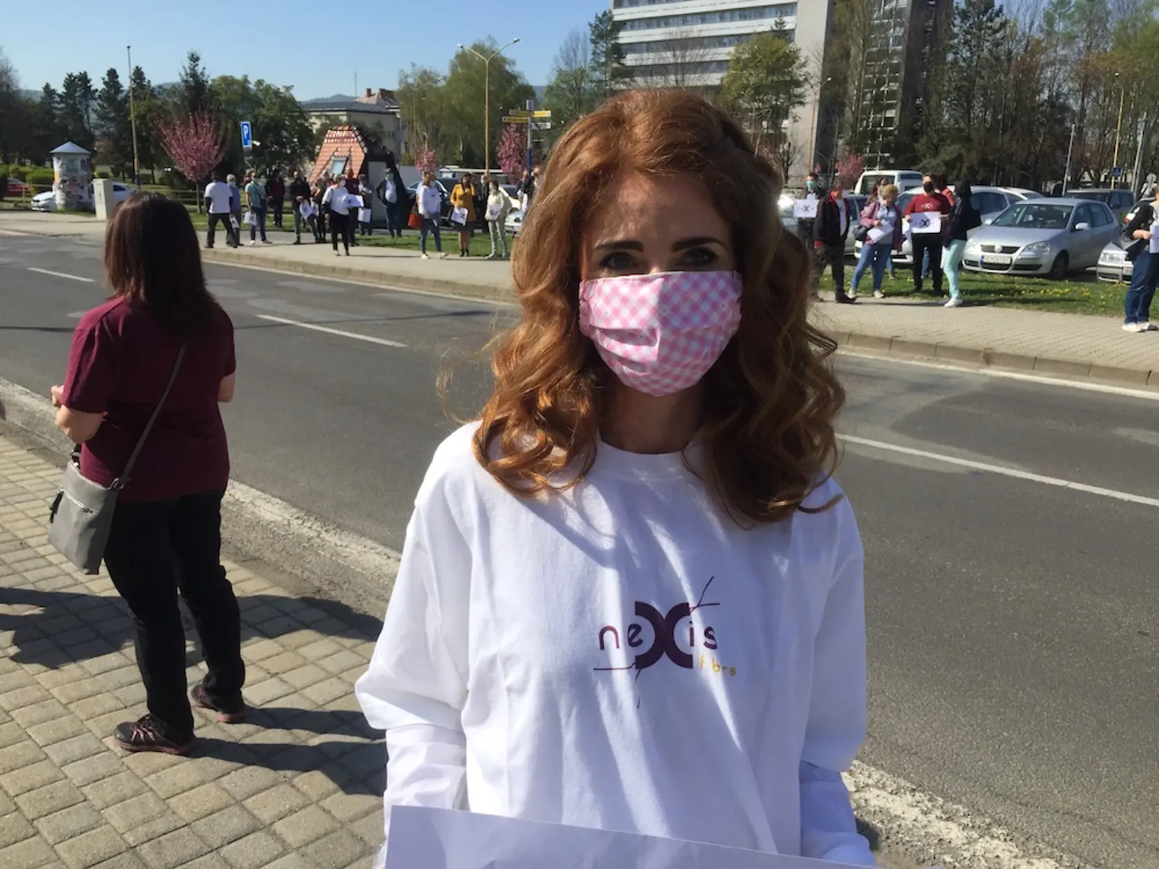 Prvý protest v Humennom: “Vnímame túto situáciu veľmi zle, najmä s ohľadom na región, kde nie je práca. Dúfame, že spravodlivosť zvíťazí,” uviedla Silvia Šajtárová (43), ktorá v Nexise pracuje 11 rokov.
