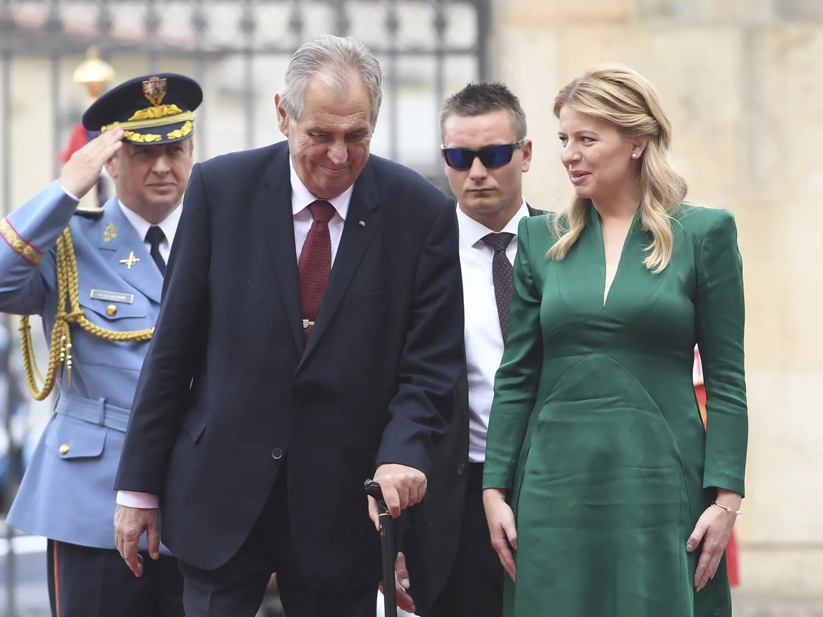 Zuzana Čaputová s Milošom Zemanom na jej prvej návšteve v Prahe.