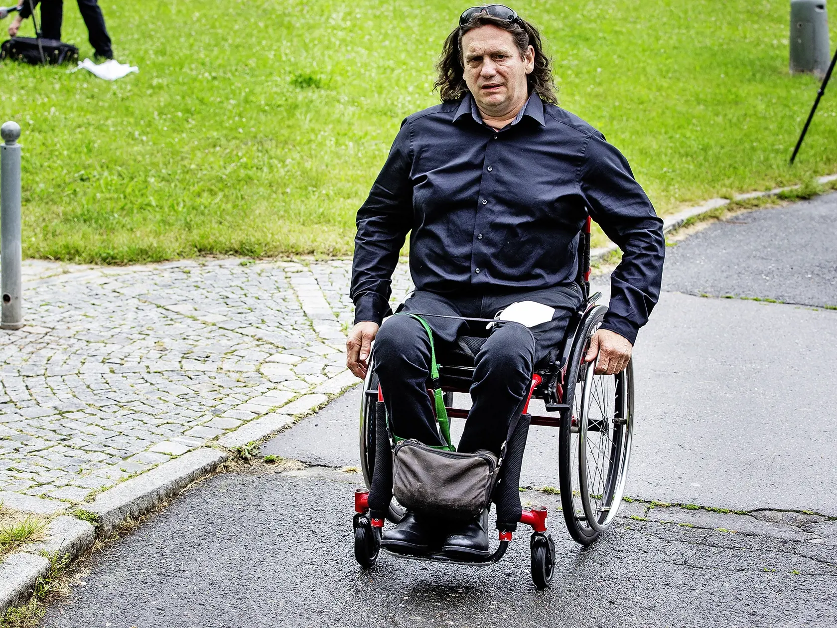 Jan Potměšil je už 35 rokov na vozíku.