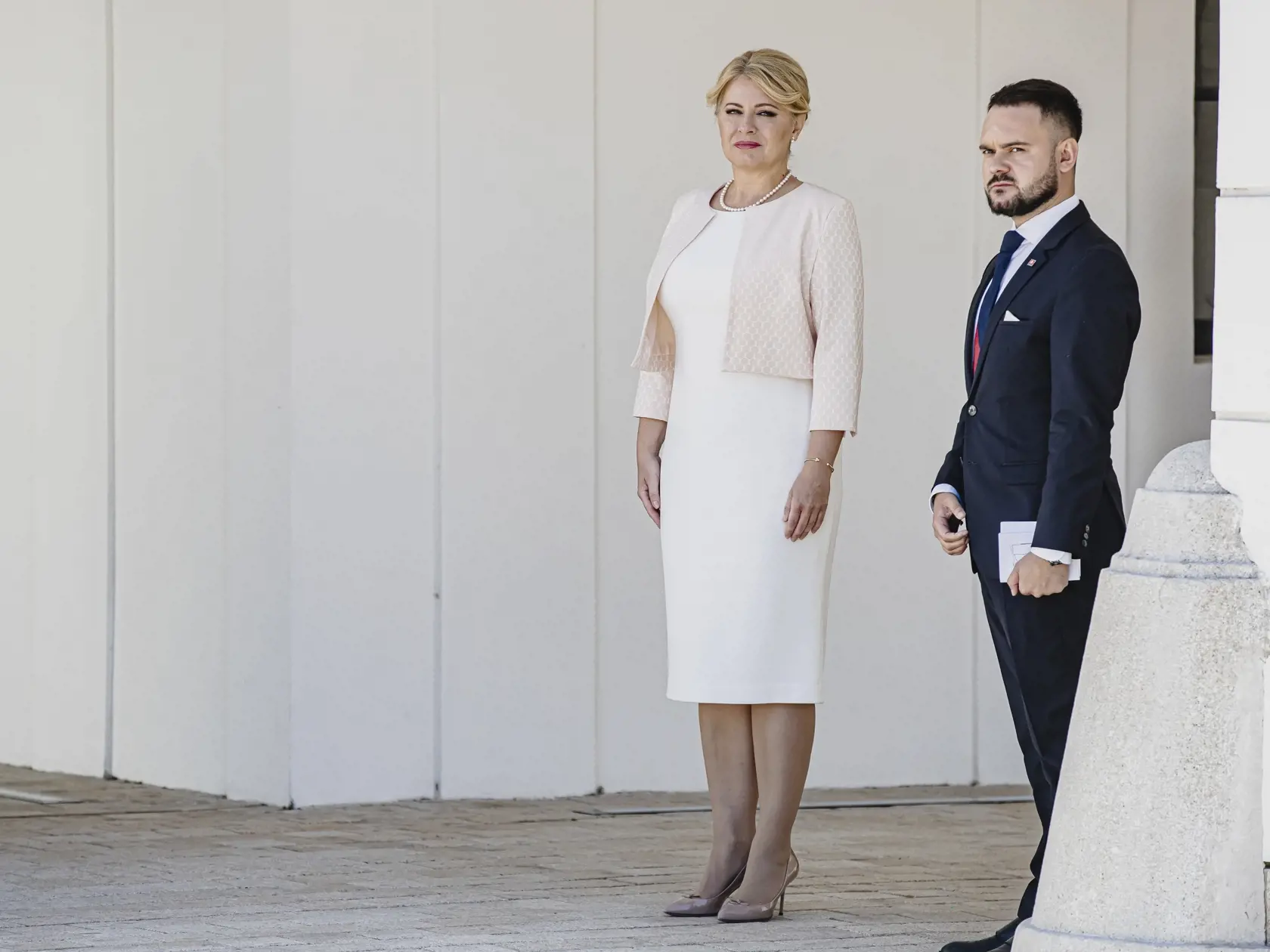 Na pozvanie prezidentky Zuzany Čaputovej pricestoval v pondelok 4. septembra 2023 na oficiálnu návštevu Slovenska prezident Izraela Isaac Herzog.