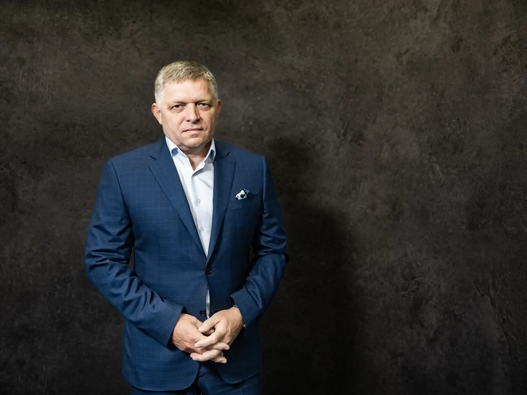 Robert Fico je úspešný v prieskumoch dôveryhodnosti a spolu so svojou stranou Smer-SSD aj v predvolebných prieskumoch.