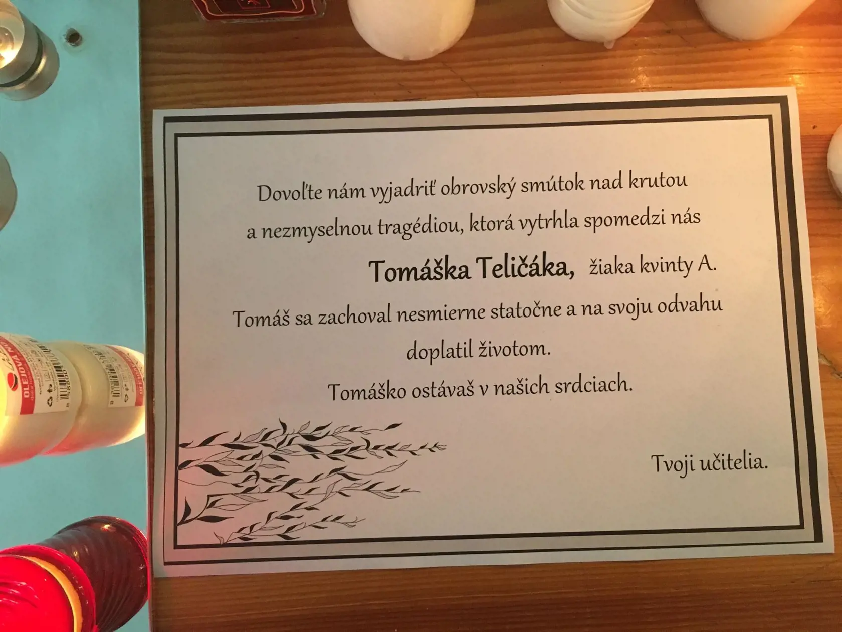 Spolužiaci si uctili Tomáša