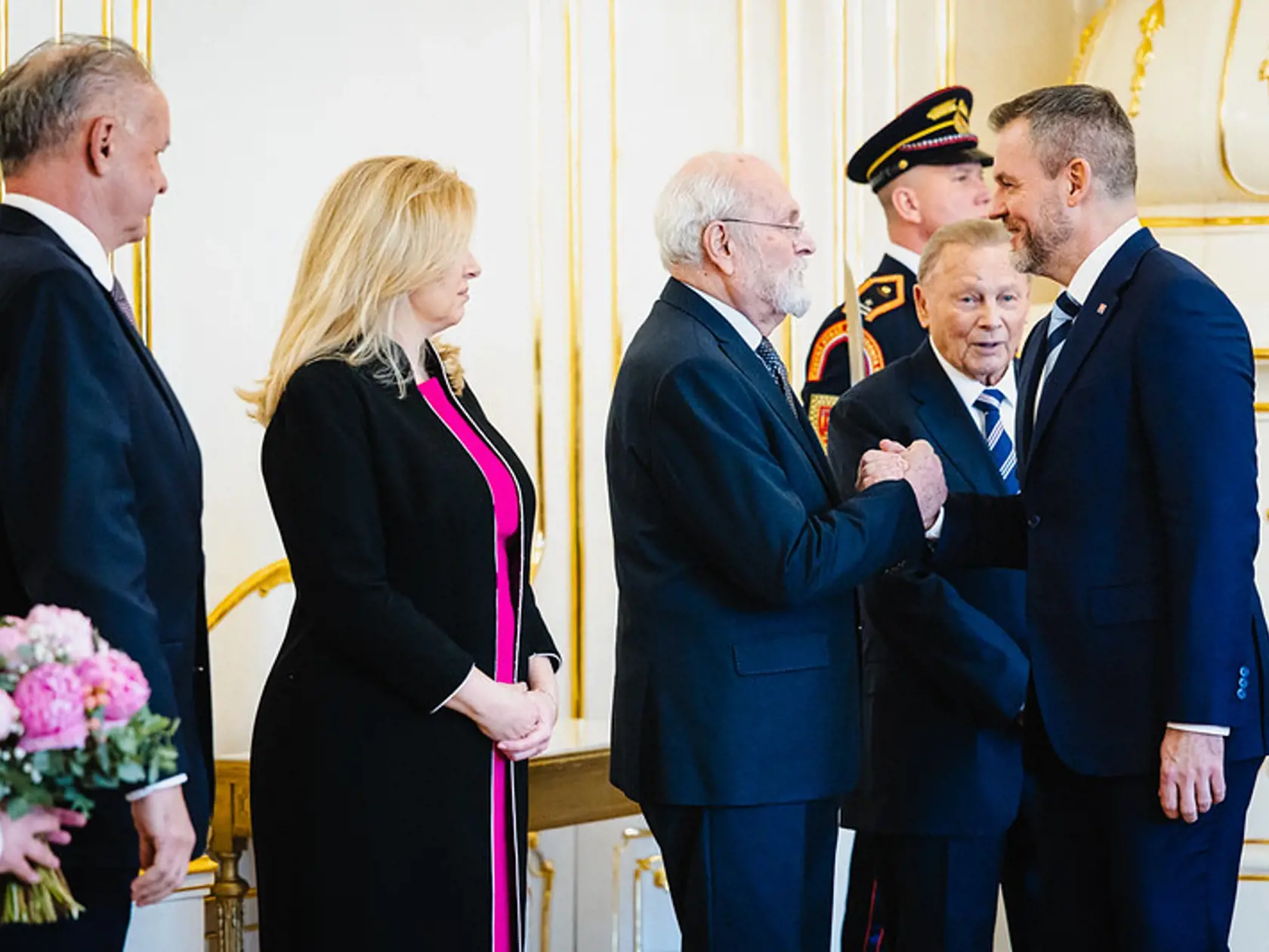 Novoročný obed prezidentov v paláci. hostiteľom je prvý krát Peter Pellegrini.