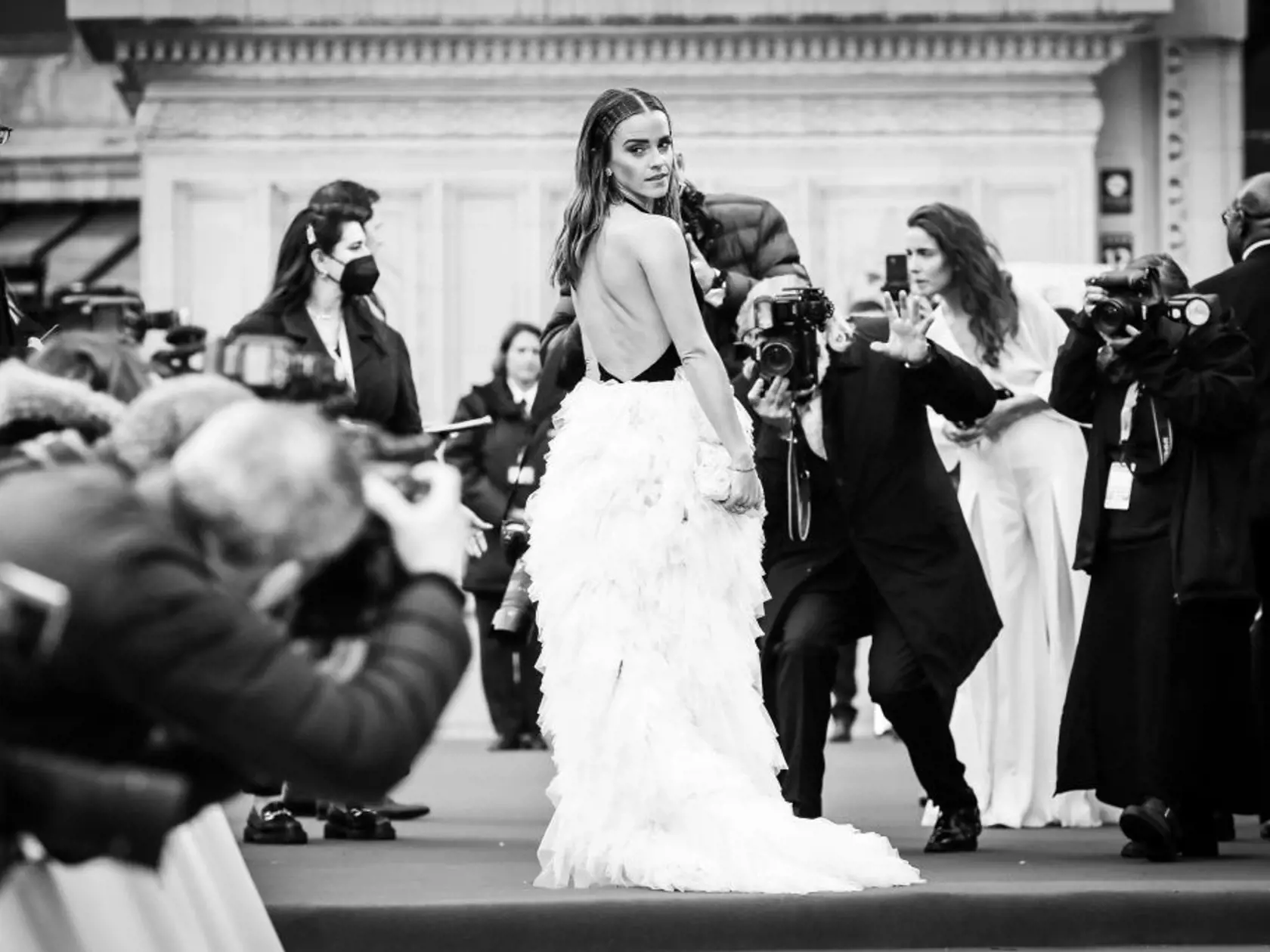 Emma Watson zažiarila na odovzdávaní cien v takejto nádhernej róbe. Pôsobila v nej ako nežná víla.