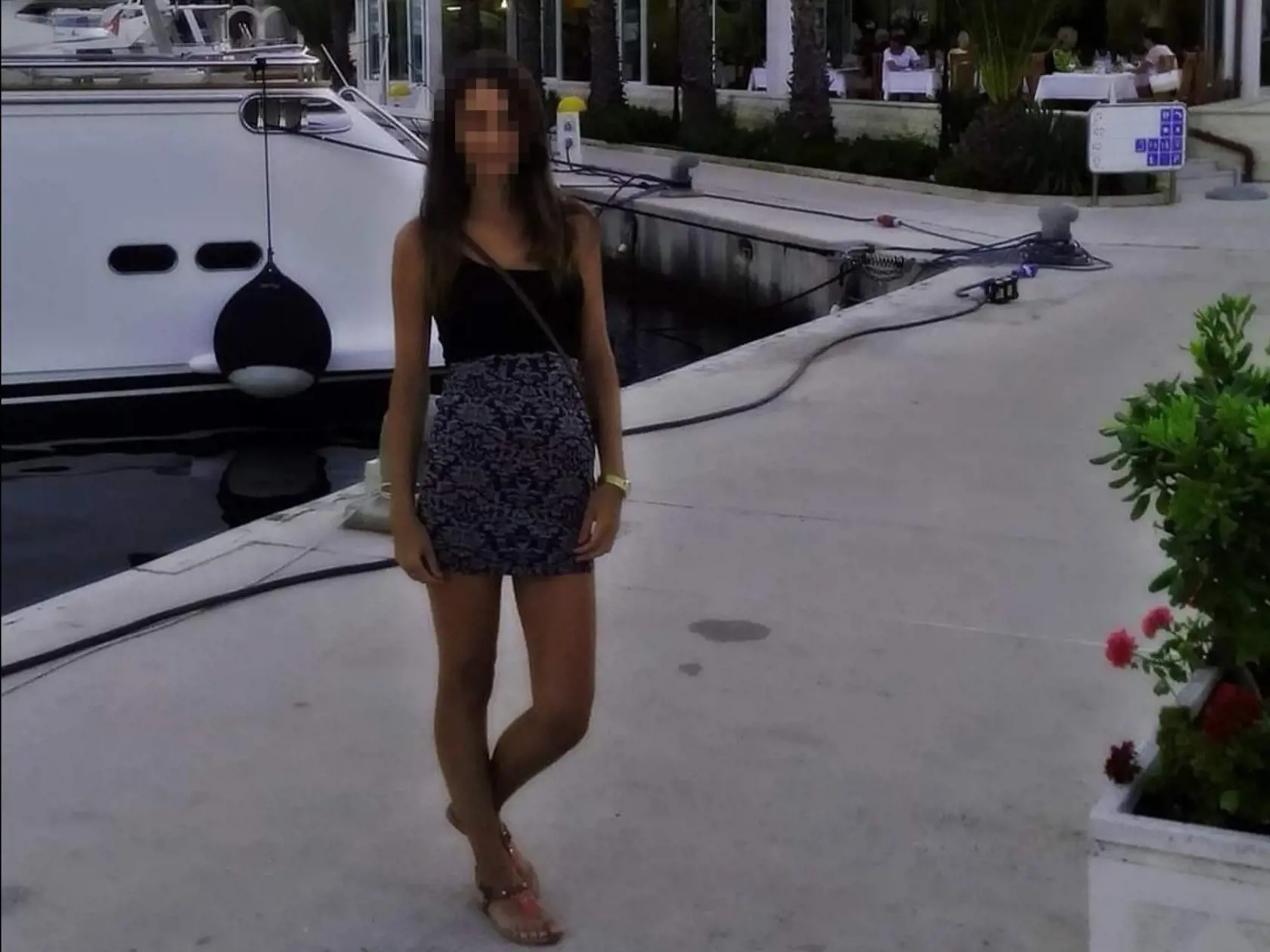 Lucia mala smolu, že bola v nesprávnom čase na nesprávnom mieste.