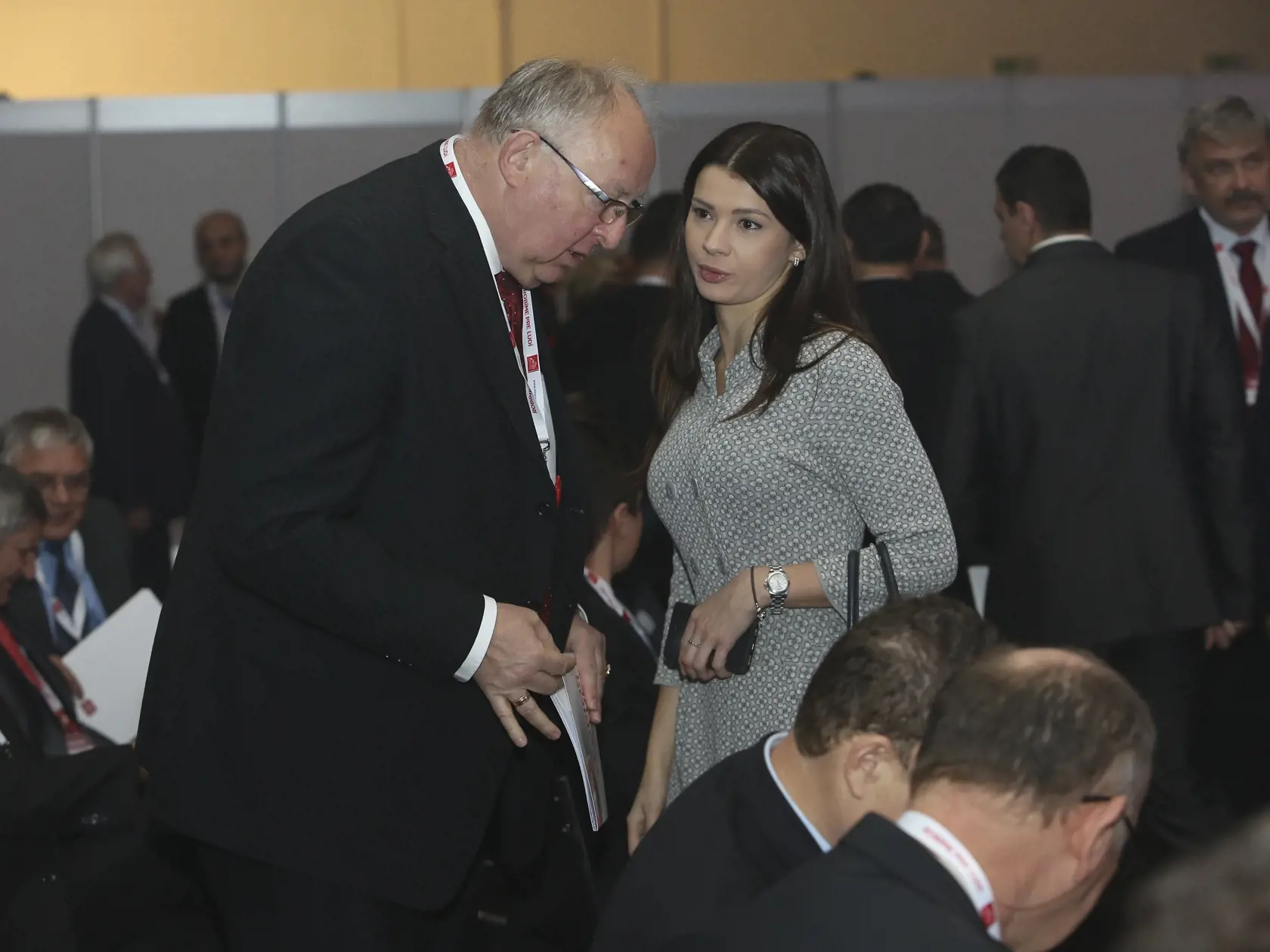 Delegáti a funkcionári strany SMER-SD