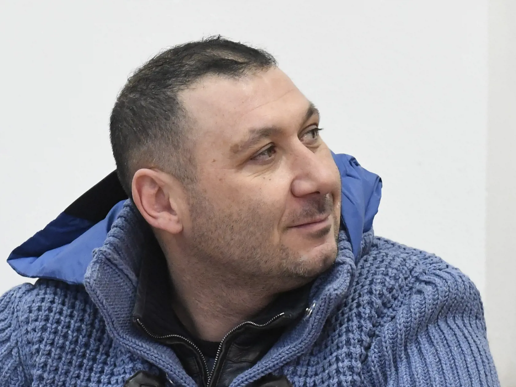 Krajský súd v Košiciach na neverejnom zasadnutí rozhoduje o návrhu na predbežnú väzbu pre podnikateľa talianskeho pôvodu Antonina V. (na snímke). Podnikateľa zadržala v utorok ráno 13. marca 2018 slovenská polícia v Michalovciach. Dôvodom je európsky zatykač, ktorý vydal súd v Benátkach. Košice, 15. marca 2018. FOTO TASR – František Iván